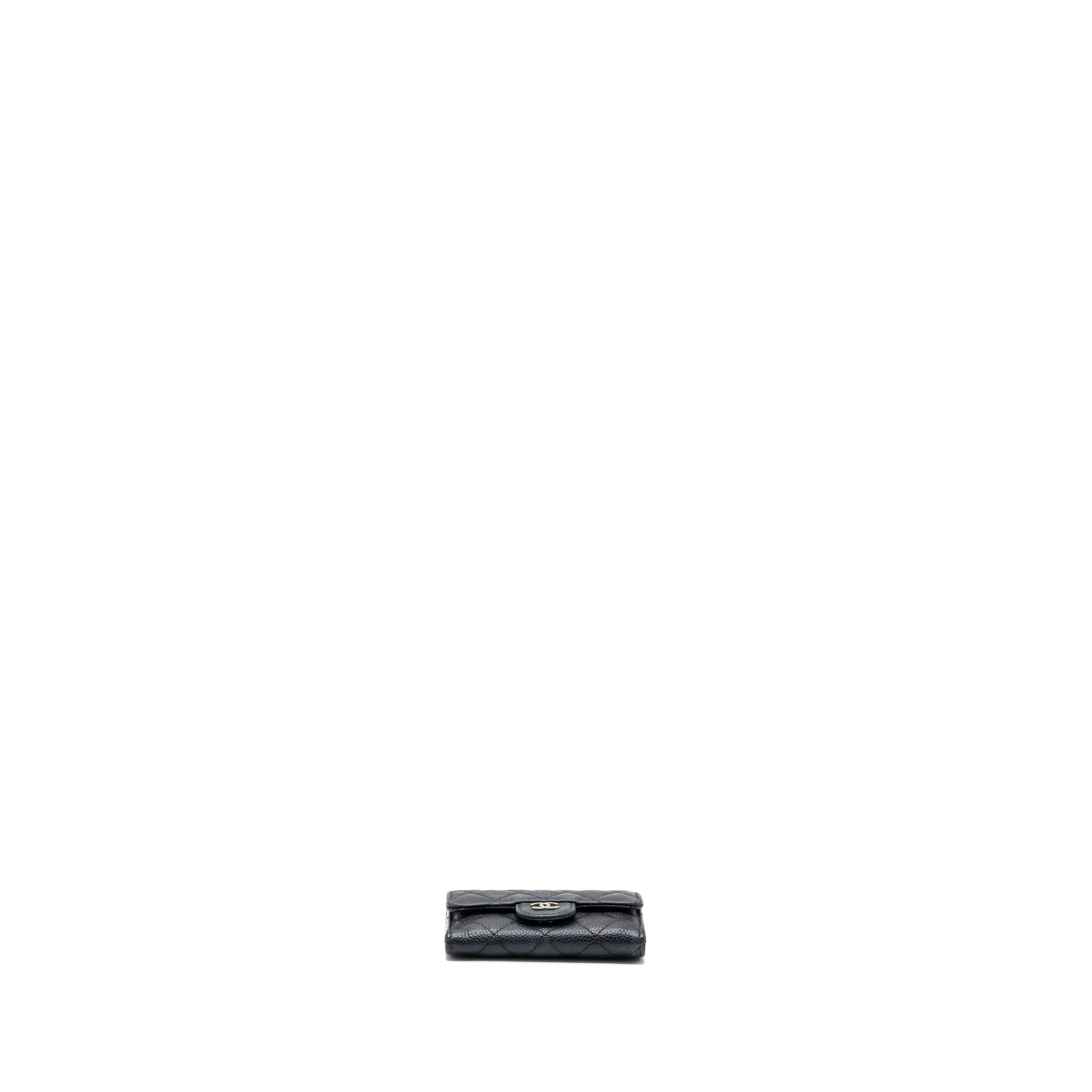 chanel-classic-flap-card-holder-caviar-black-shw-5