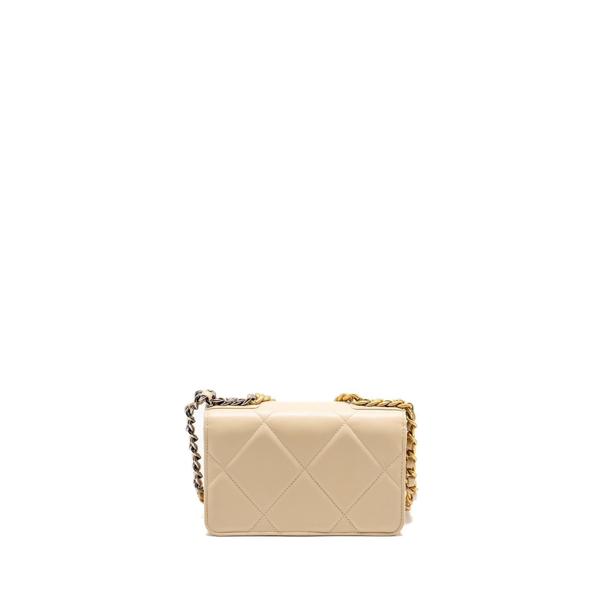 chanel-19-wallet-on-chain-lambskin-light-beige-multicolour-hardware