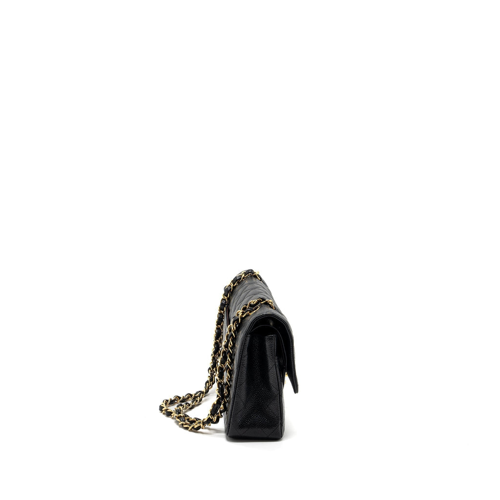 chanel-medium-classic-double-flap-bag-caviar-ghw