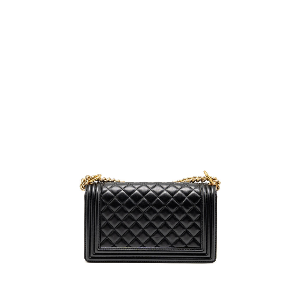 chanel-medium-boy-bag-lambskin-black-ghw-2