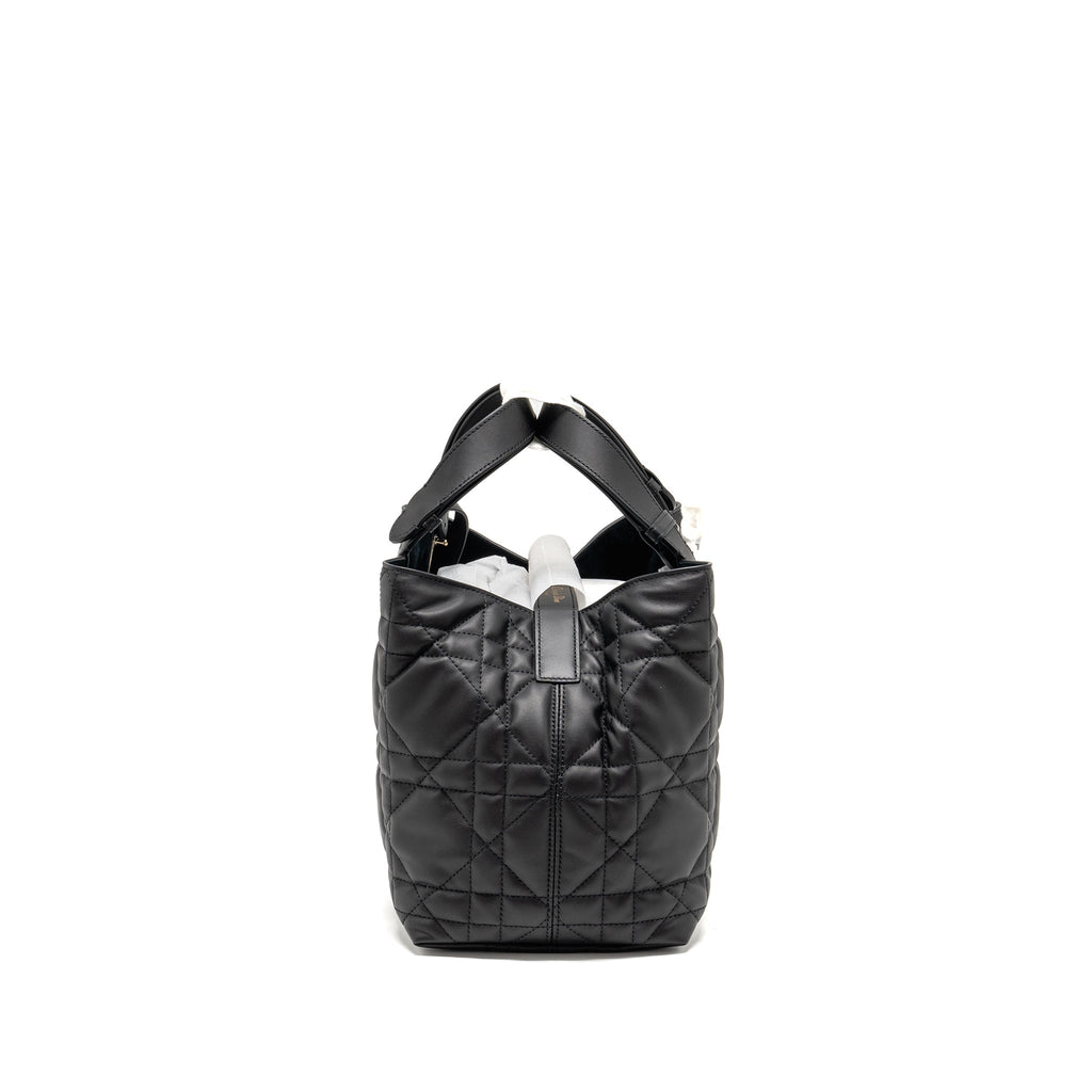 dior-medium-dior-toujours-bag-macrocannage-calfskin-black-lghw