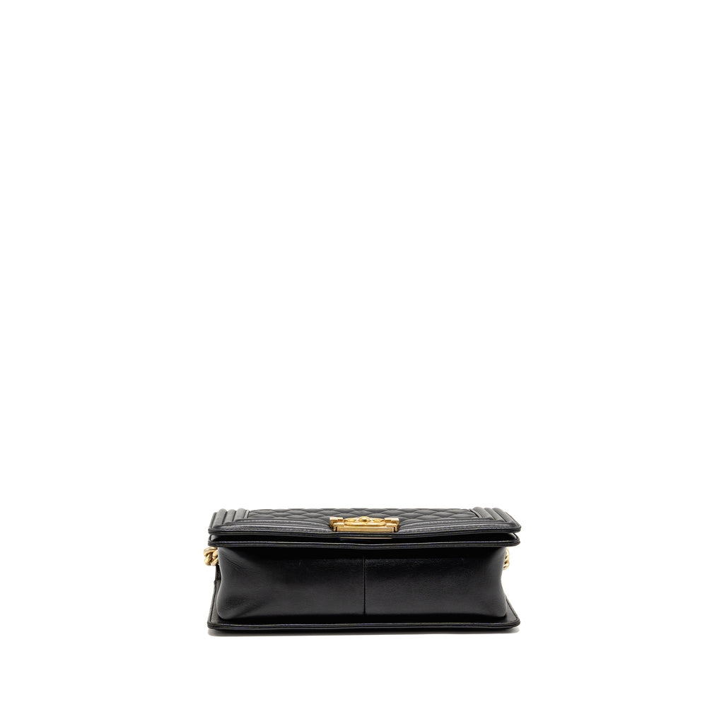 chanel-medium-boy-bag-lambskin-black-ghw-2