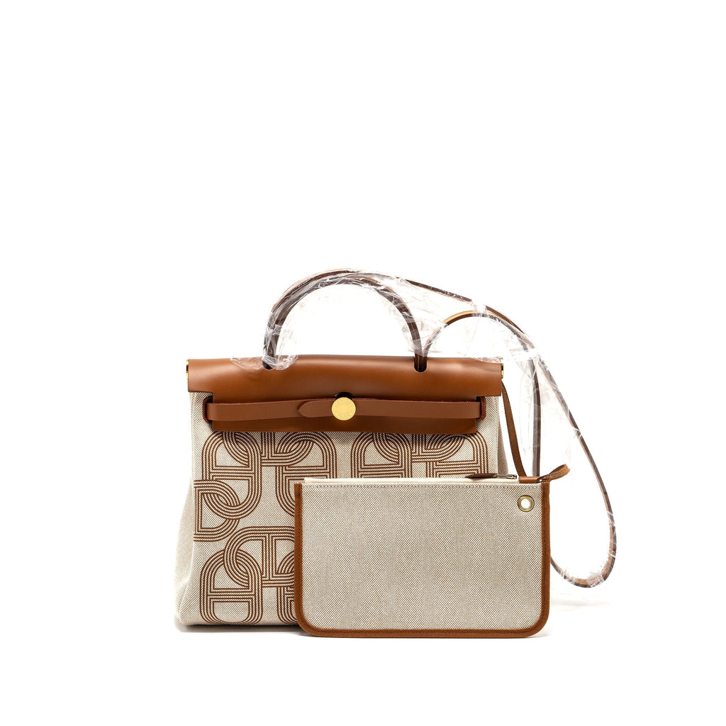 hermes-herbag-31-zip-bag-toile-h-plume-canvas-hunter-leather-fauve-ecru-beige-ghw-stamp-b