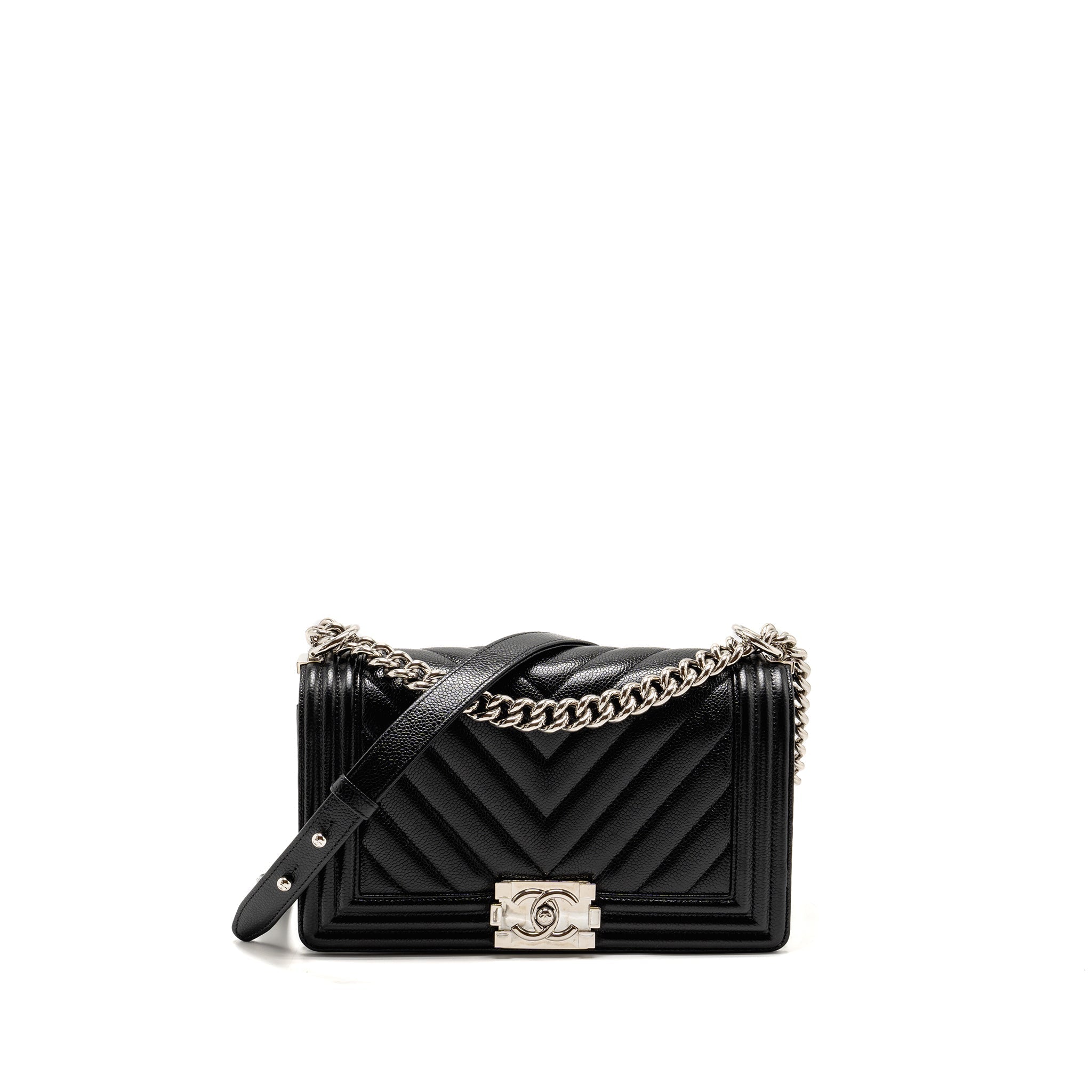 chanel-chevron-medium-boy-bag-caviar-black-shw