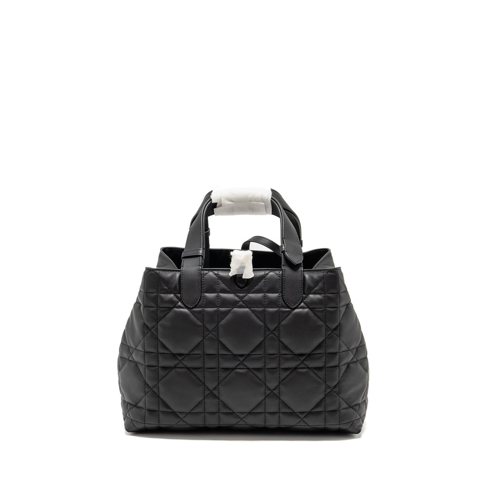 dior-medium-dior-toujours-bag-macrocannage-calfskin-black-lghw