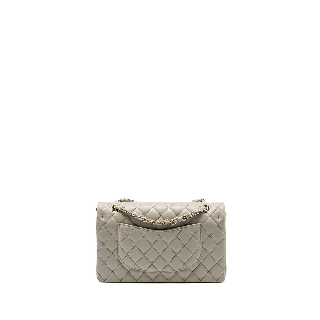 chanel-medium-classic-double-flap-bag-lambskin-light-grey-lghw-microchip-copy-1