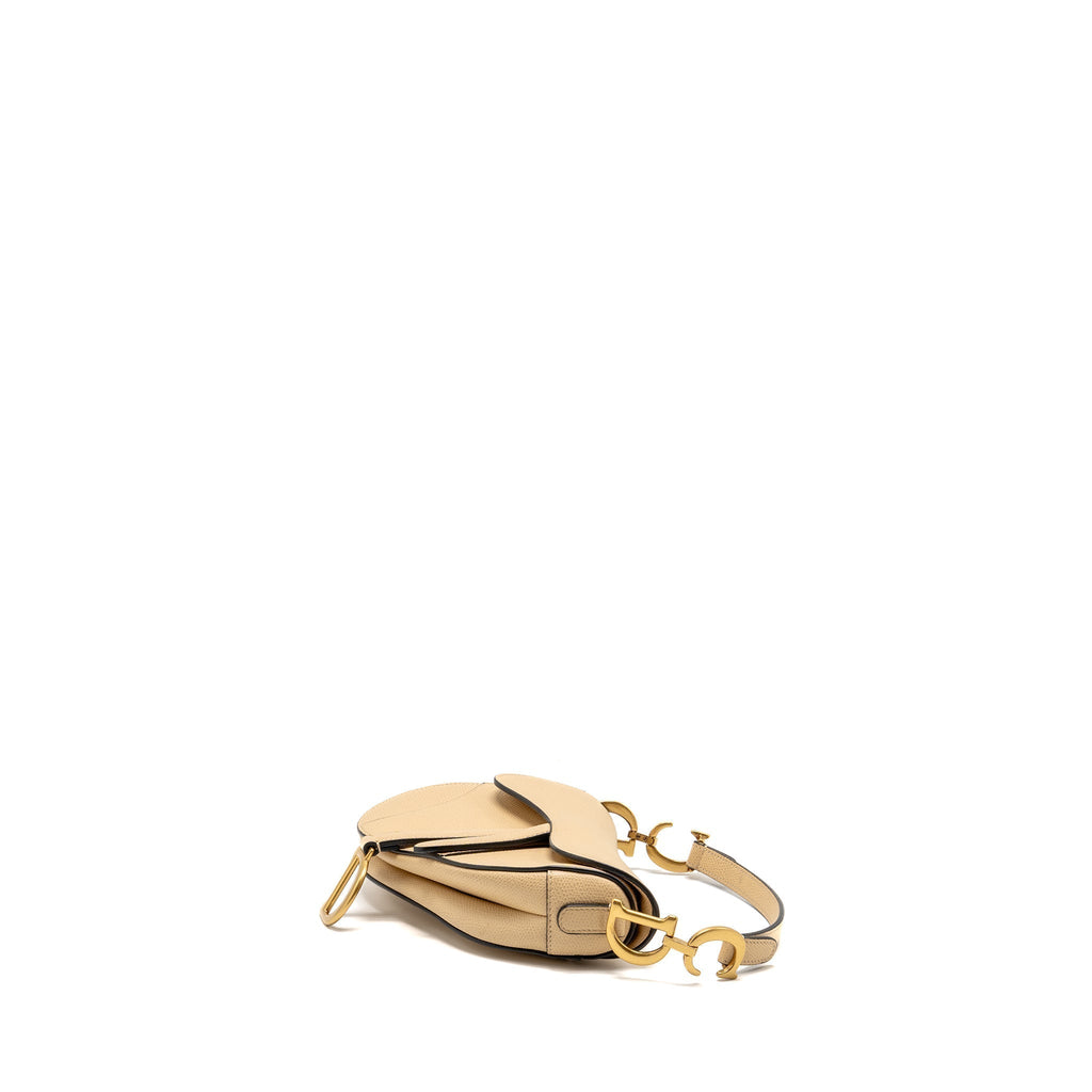 dior-mini-saddle-bag-calfskin-beige-ghw