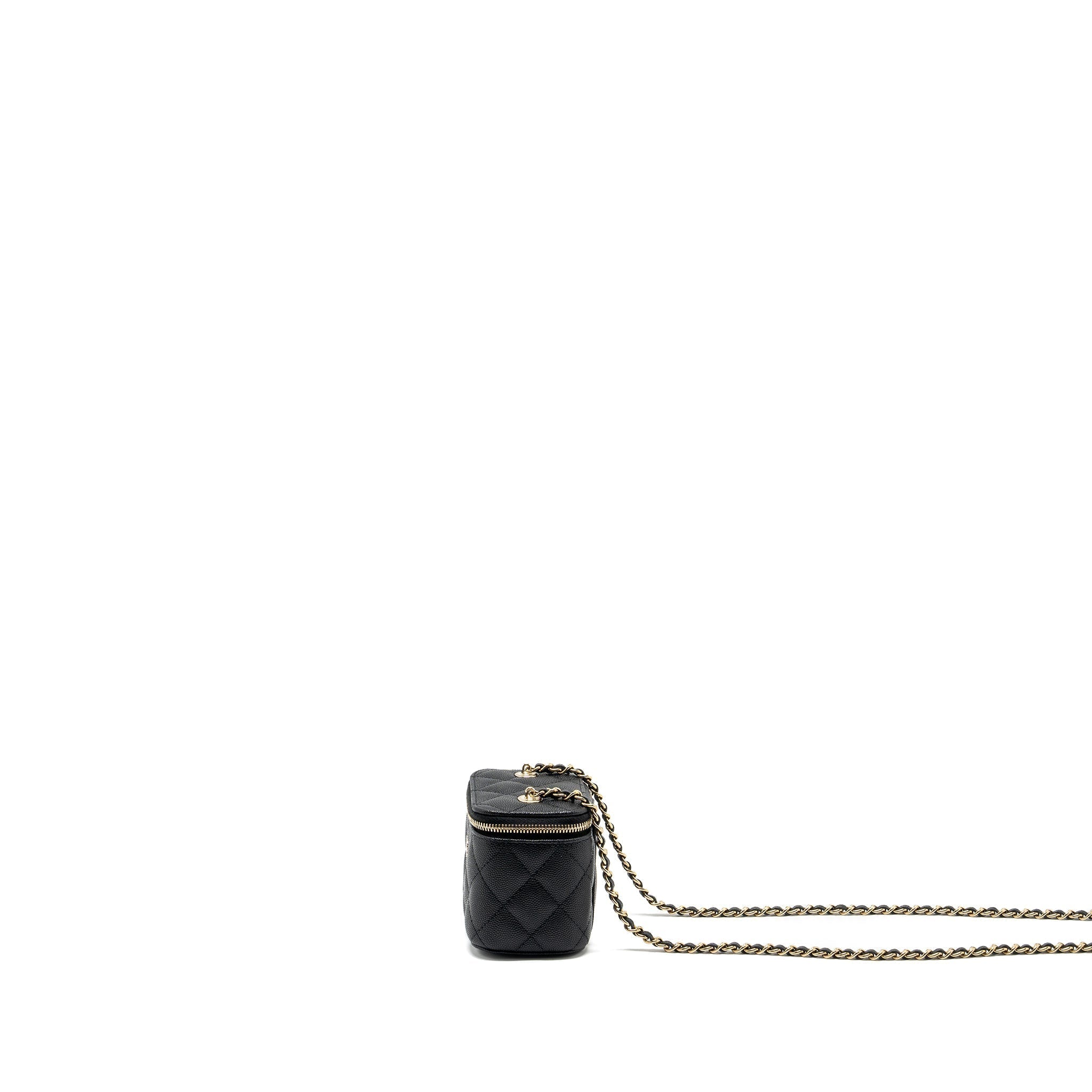 chanel-23c-mini-vanity-case-with-chain-caviar-black-lghw-microchip-copy