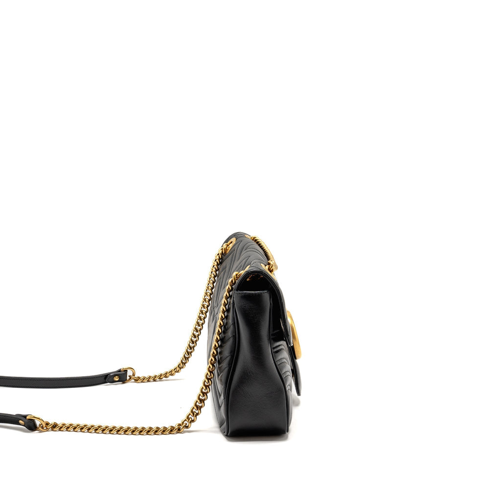 gucci-medium-gg-marmont-shoulder-bag-calfskin-black-ghw