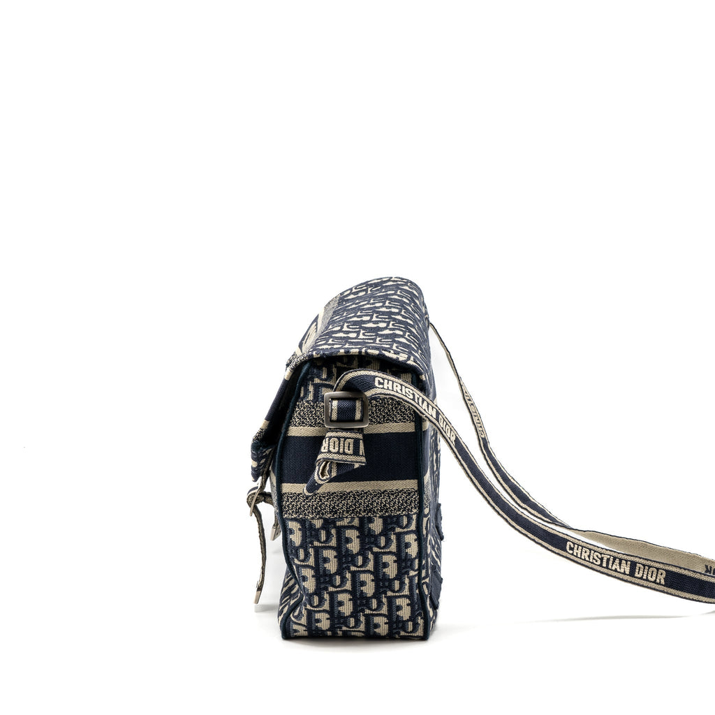 dior-diorcamp-messenger-bag-blue-oblique-embroidery-shw-copy