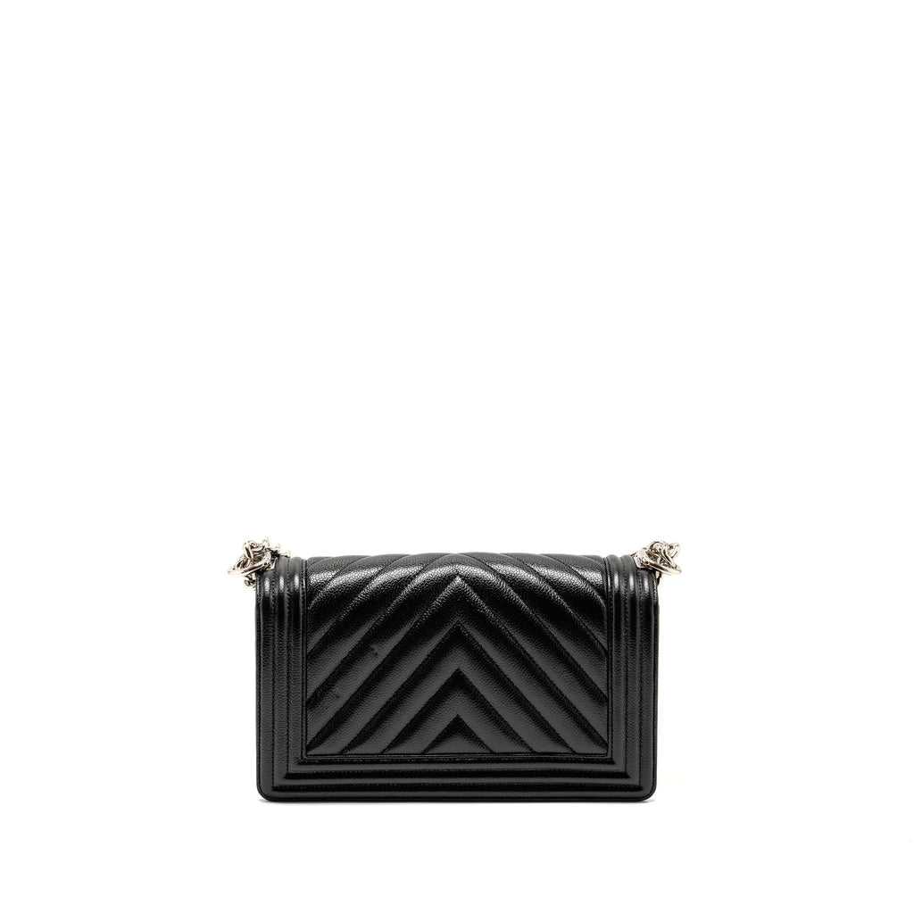 chanel-chevron-medium-boy-bag-caviar-black-shw