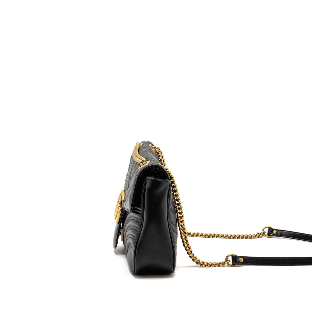 gucci-medium-gg-marmont-shoulder-bag-calfskin-black-ghw