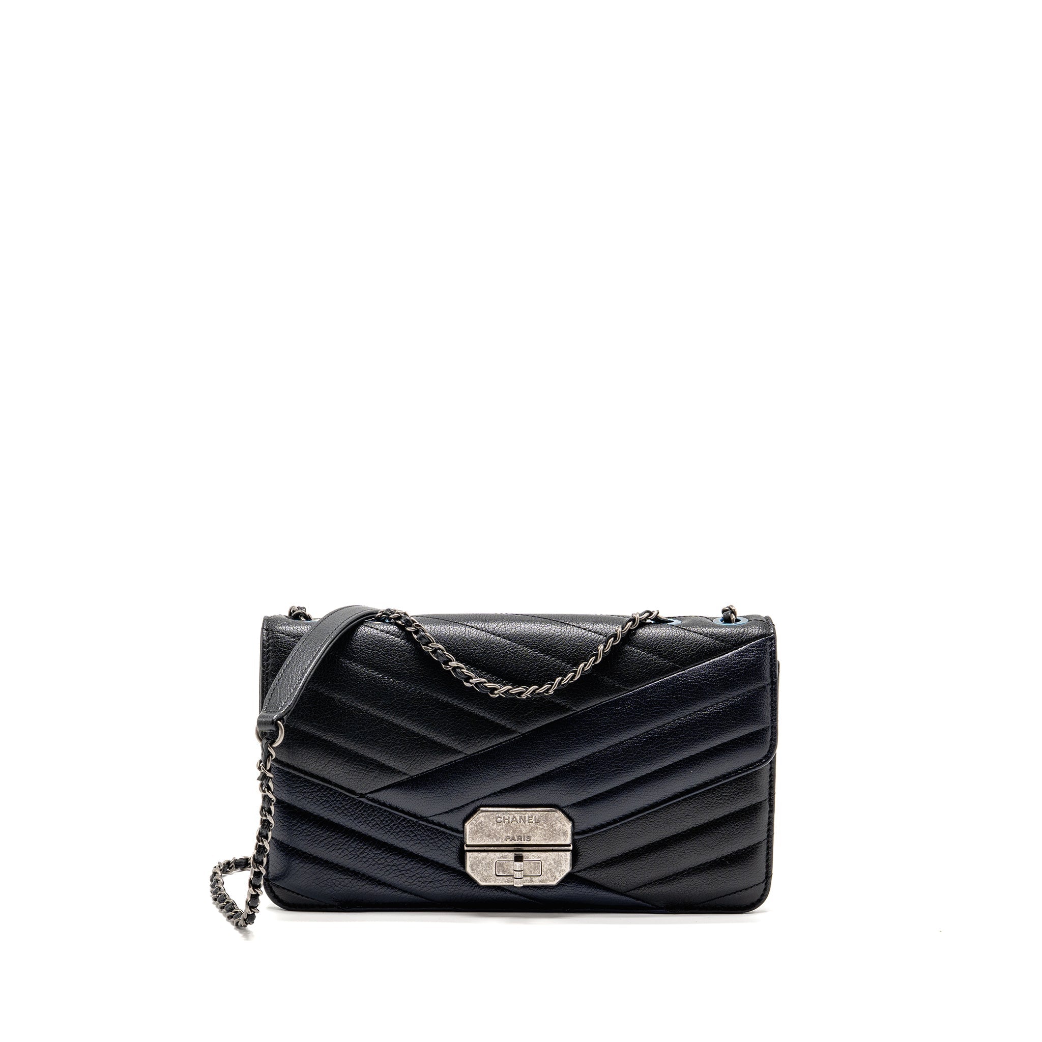 chanel-envelop-metal-plate-flap-bag-chevron-calfskin-black-navy-ruthenium-silver-hardware-copy