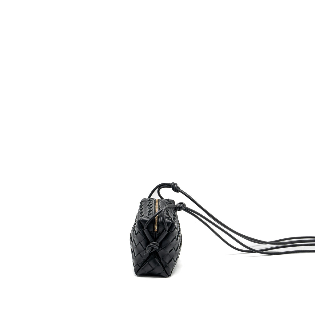 bottega-veneta-mini-loop-camera-bag-lambskin-black-ghw