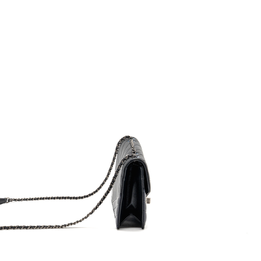 chanel-envelop-metal-plate-flap-bag-chevron-calfskin-black-navy-ruthenium-silver-hardware-copy