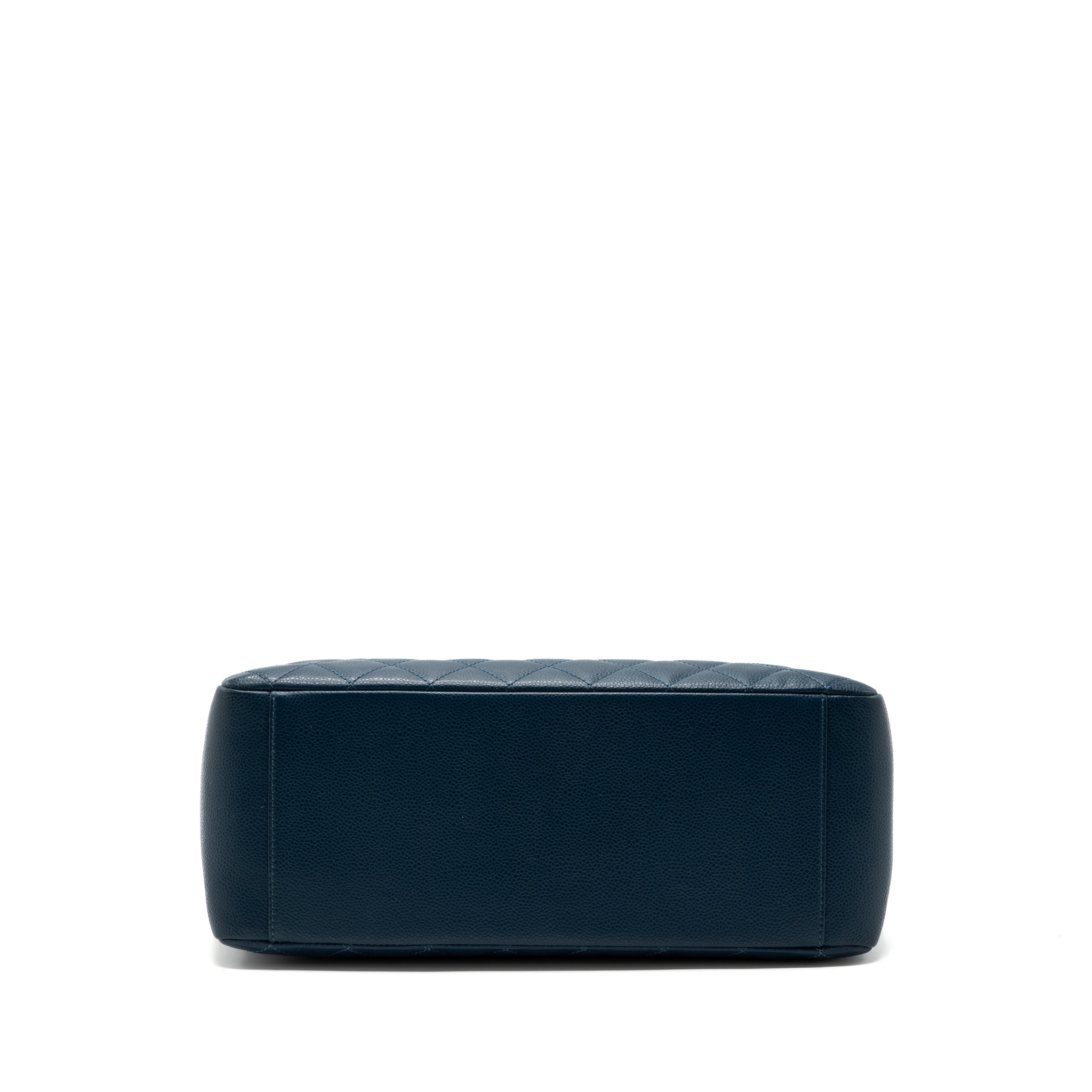 chanel-grand-shopping-tote-caviar-dark-blue-shw