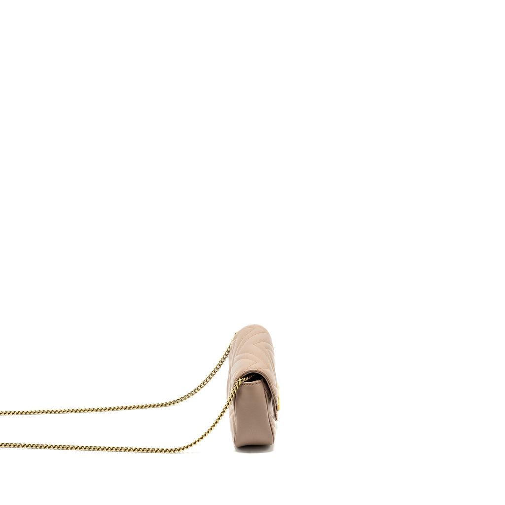 gucci-super-mini-gg-marmont-bag-calfskin-beige-ghw-1
