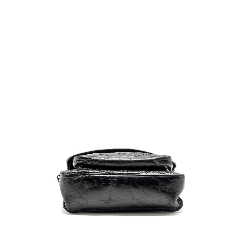 saint-laurent-ysl-medium-niki-bag-shiny-calfskin-black-shw