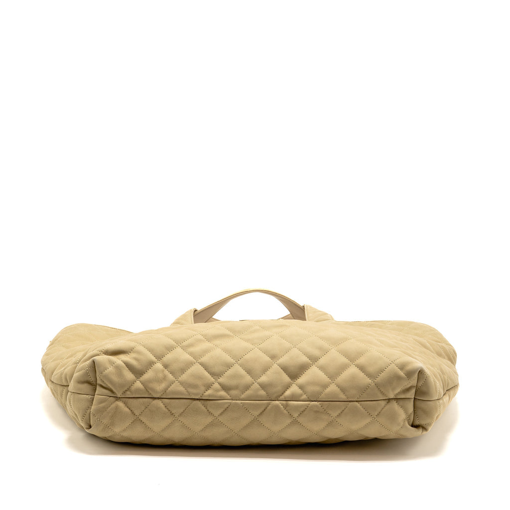 saint-laurent-ysl-icare-maxi-quilted-tote-bag-nubuck-suede-beige-ghw