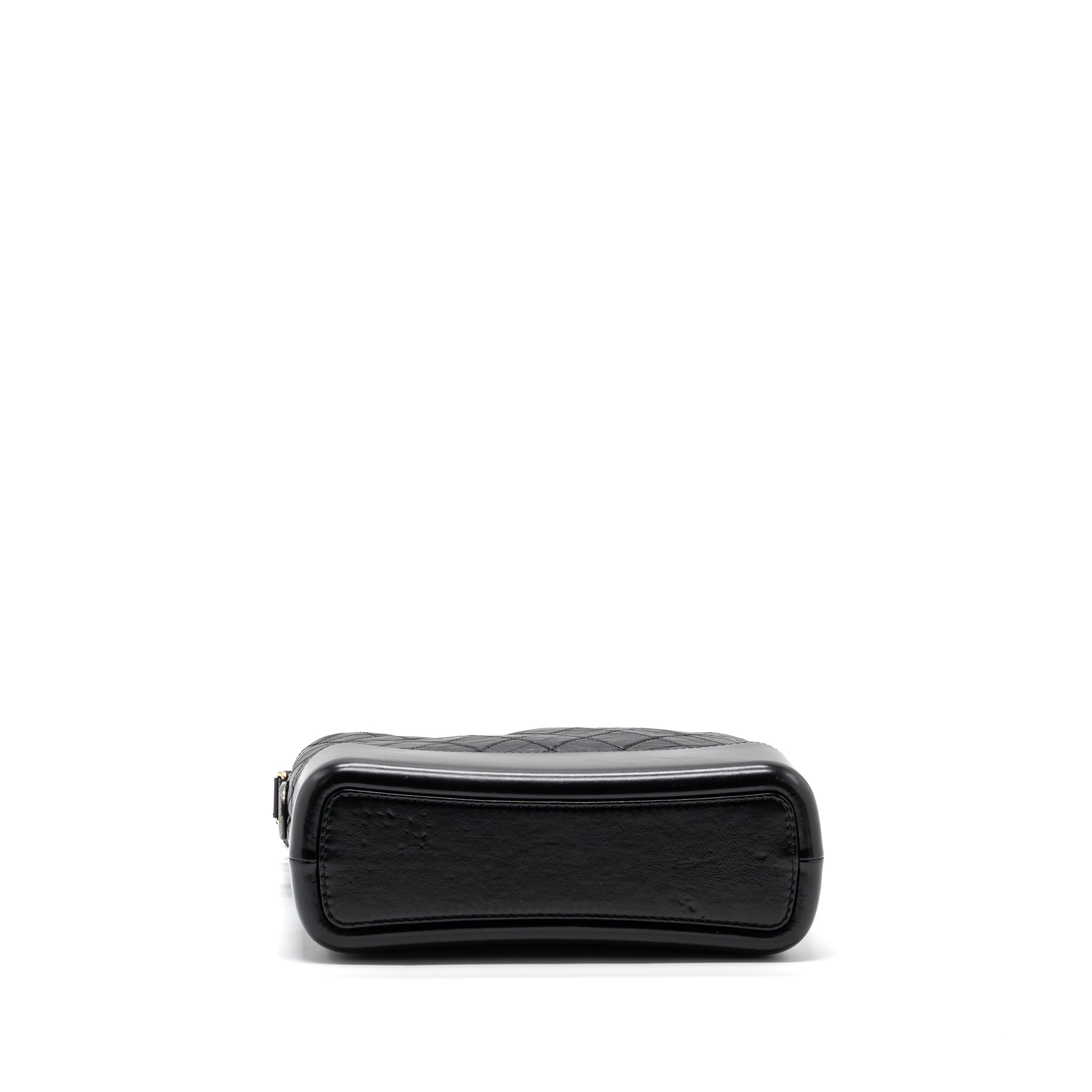 chanel-gabrielle-hobo-bag-calfskin-black-multicolour-hardware-copy-1