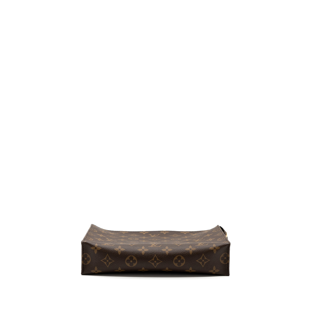 louis-vuitton-toiletry-pochette-monogram-canvas-ghw