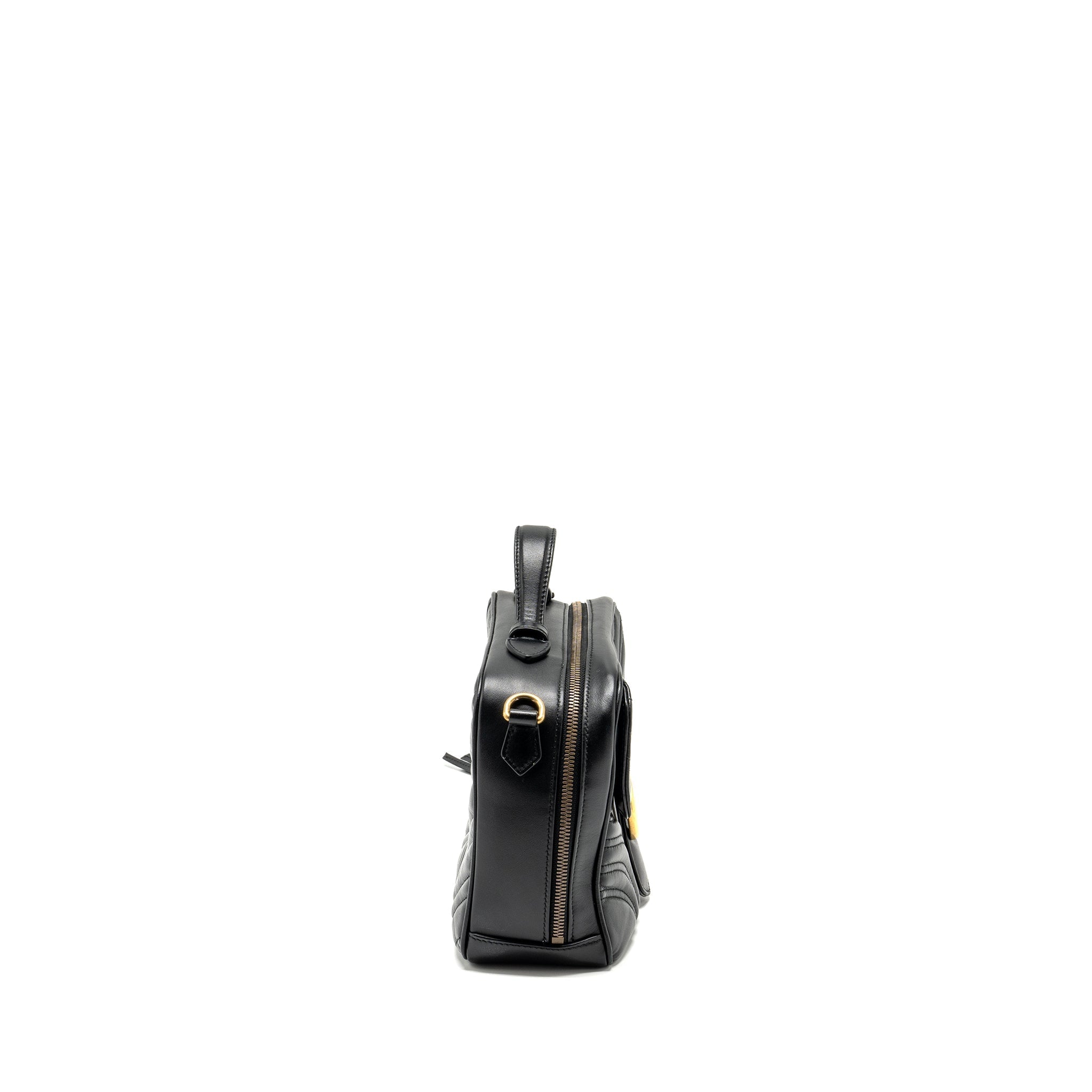 gucci-gg-marmont-zip-around-top-handle-camera-bag-calfskin-black-ghw