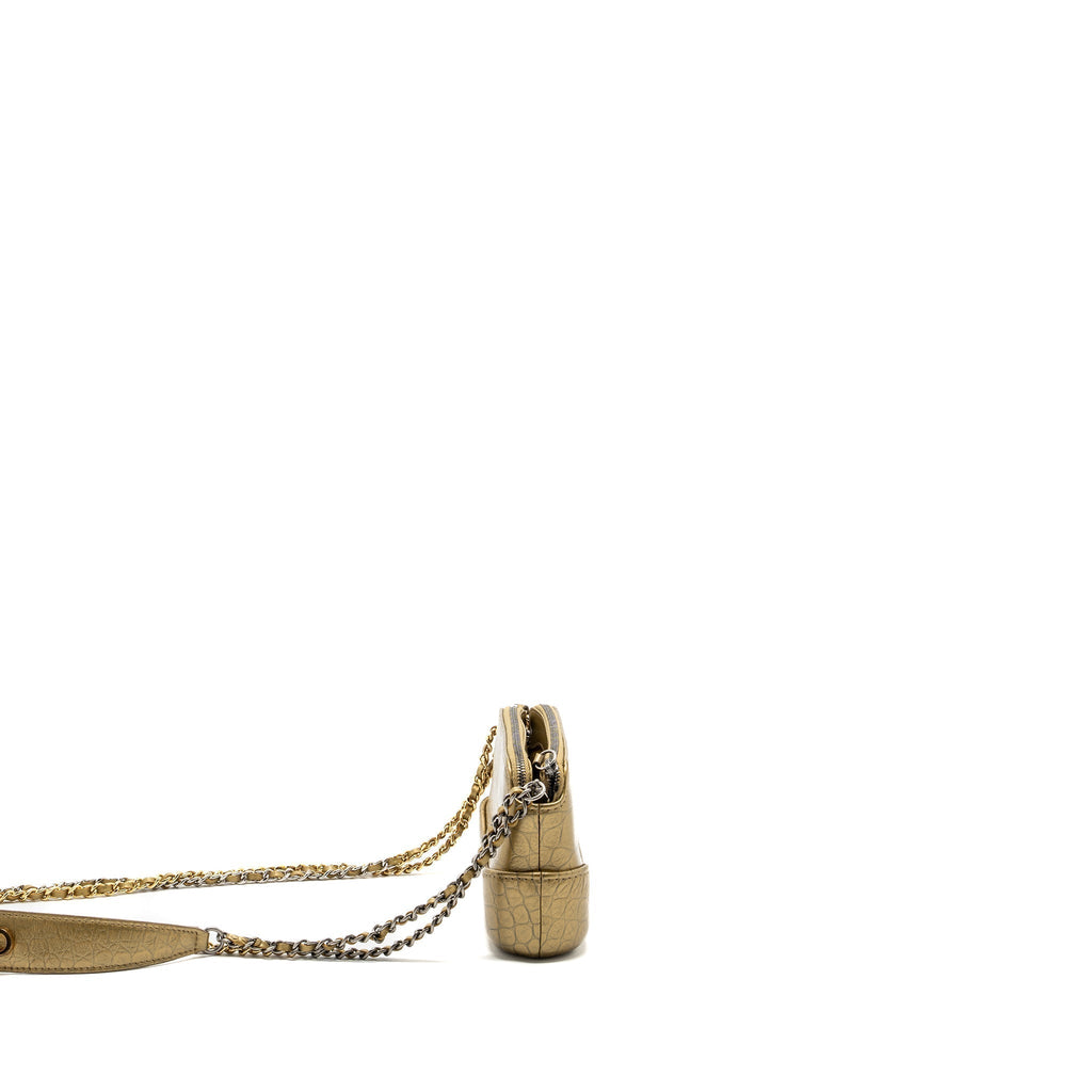 chanel-gabrielle-double-zip-clutch-on-chain-crocodile-embossed-calfskin-gold-multicolour-hardware