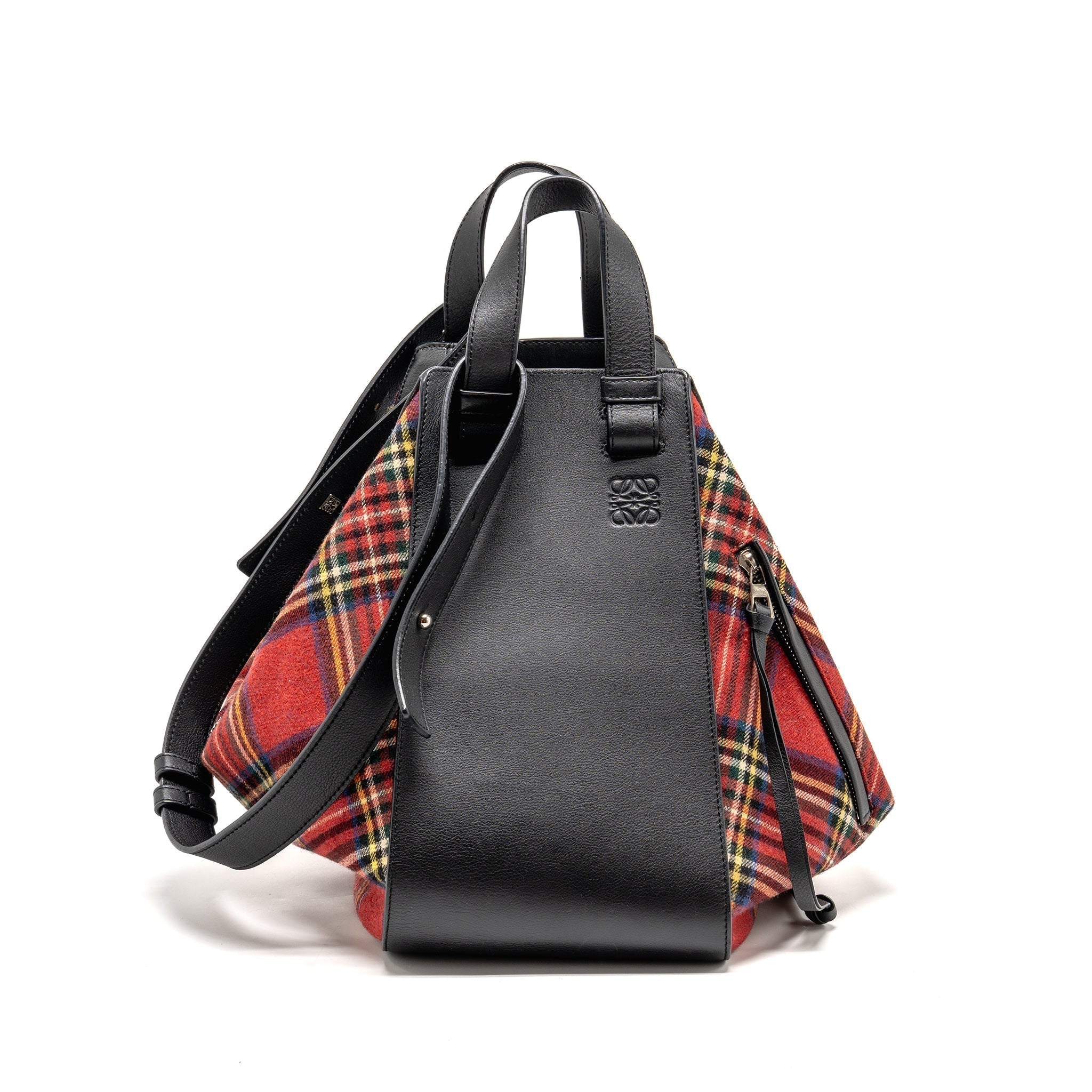 loewe-hammock-tartan-bag-black-red-tartan-calf-textile-shw-1