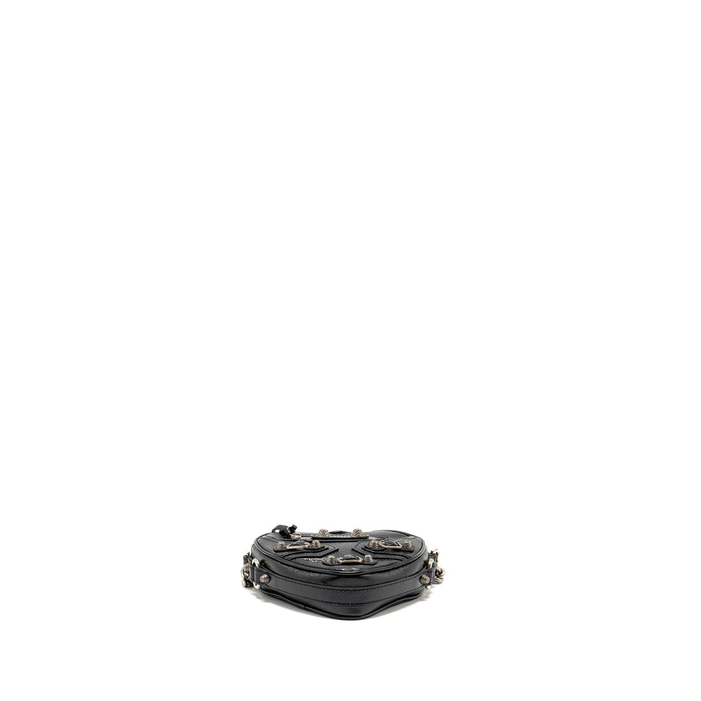 balenciaga-le-cagole-heart-mini-bag-lambskin-black-shw-copy-1