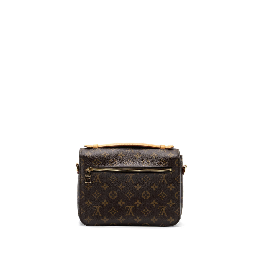 louis-vuitton-pochette-metis-monogram-canvas-ghw-15