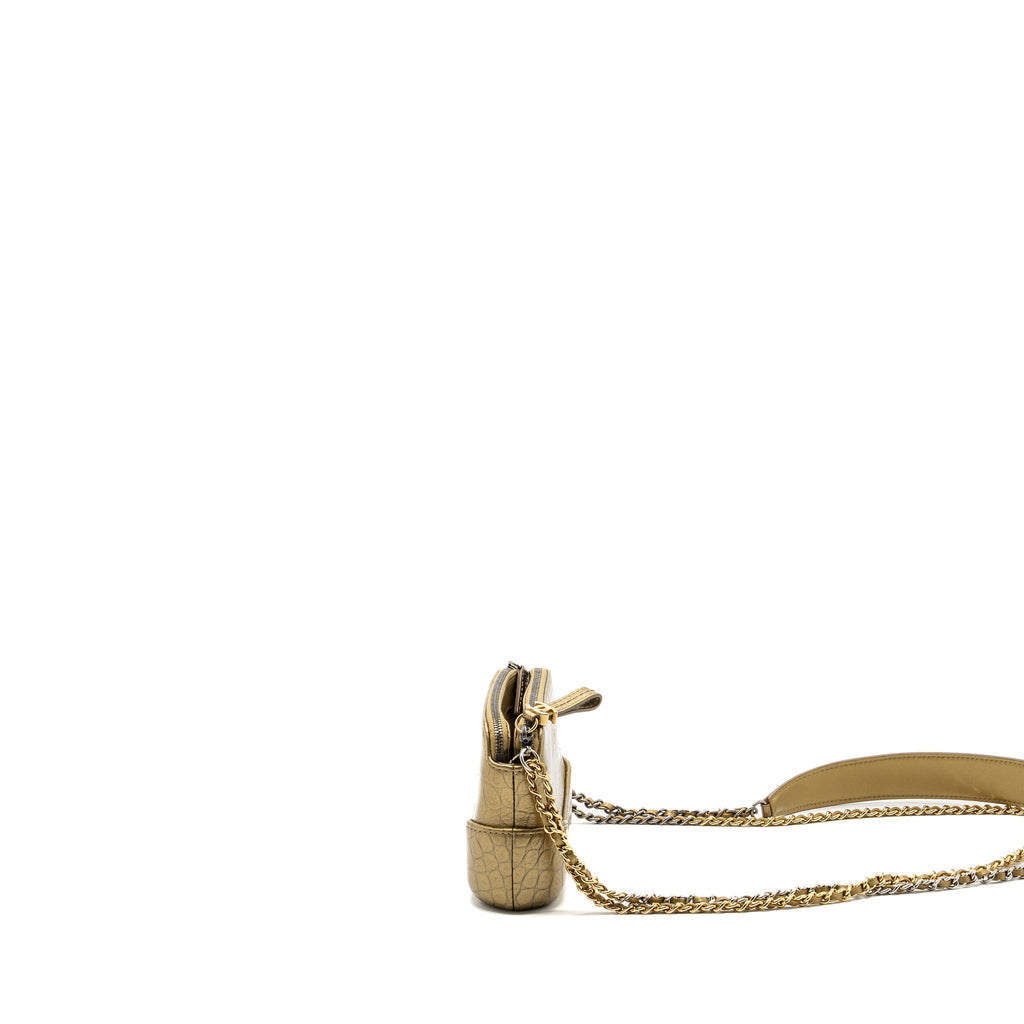 chanel-gabrielle-double-zip-clutch-on-chain-crocodile-embossed-calfskin-gold-multicolour-hardware