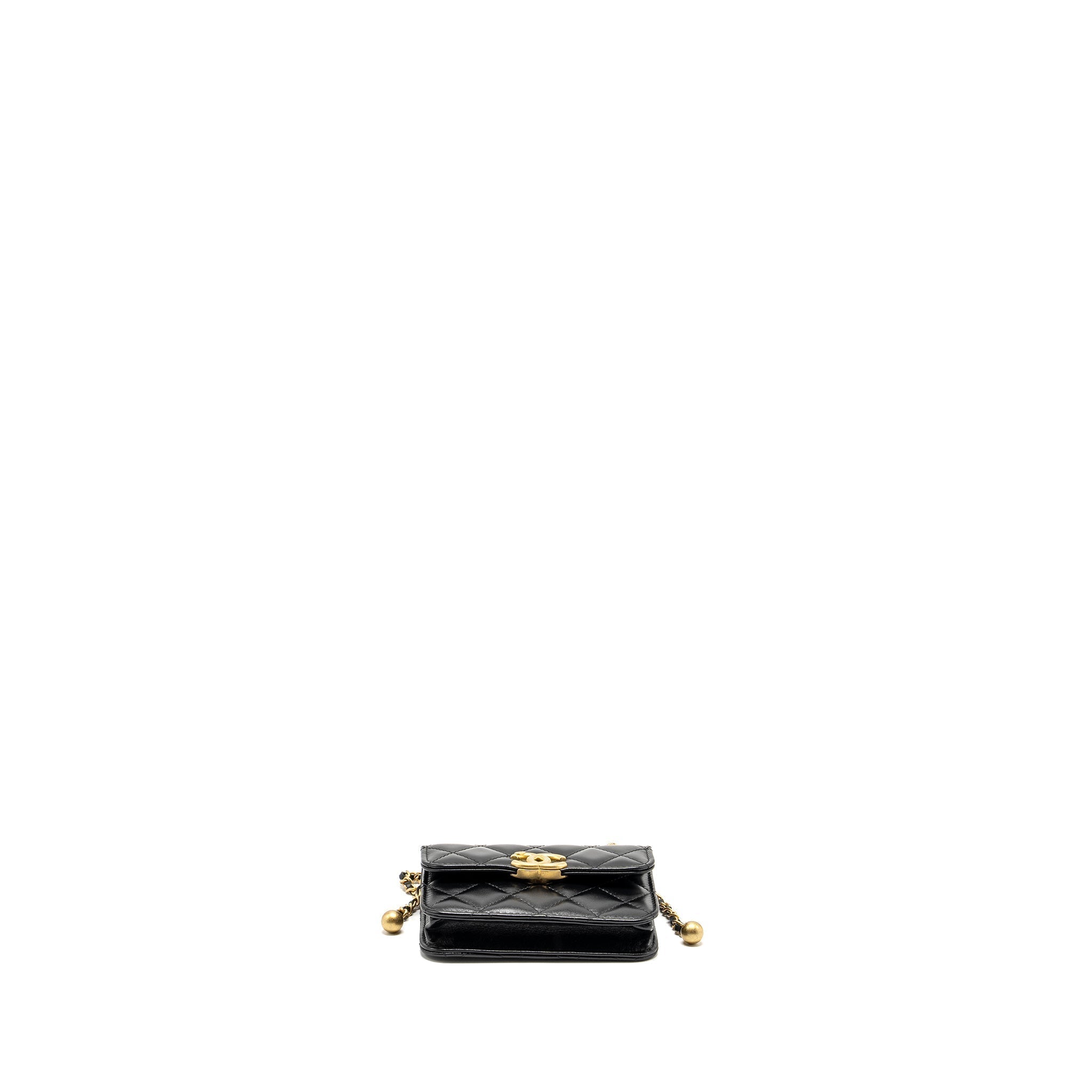 chanel-21a-gold-crush-mini-flap-clutch-with-adjustable-chain-calfskin-black-ghw-copy