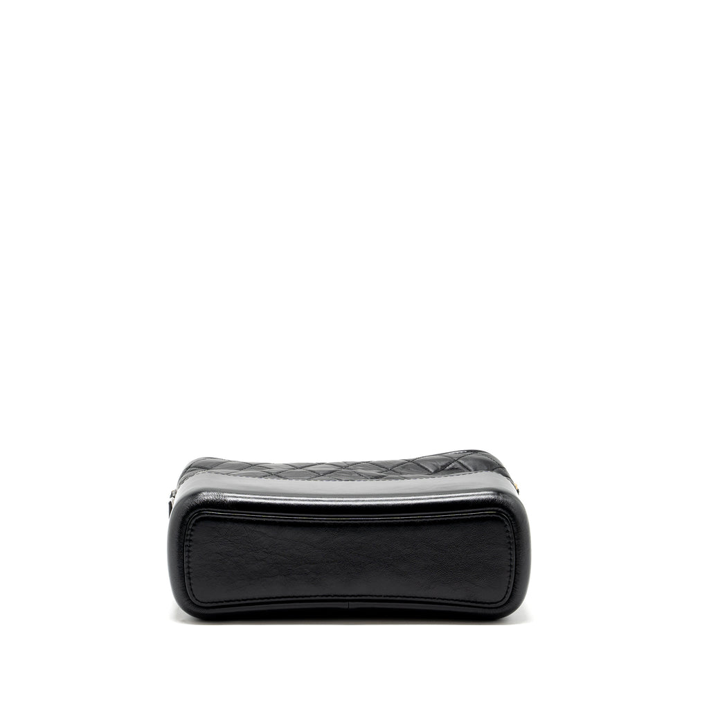 chanel-medium-gabrielle-hobo-bag-aged-calfskin-black-multicolour-hardware-1
