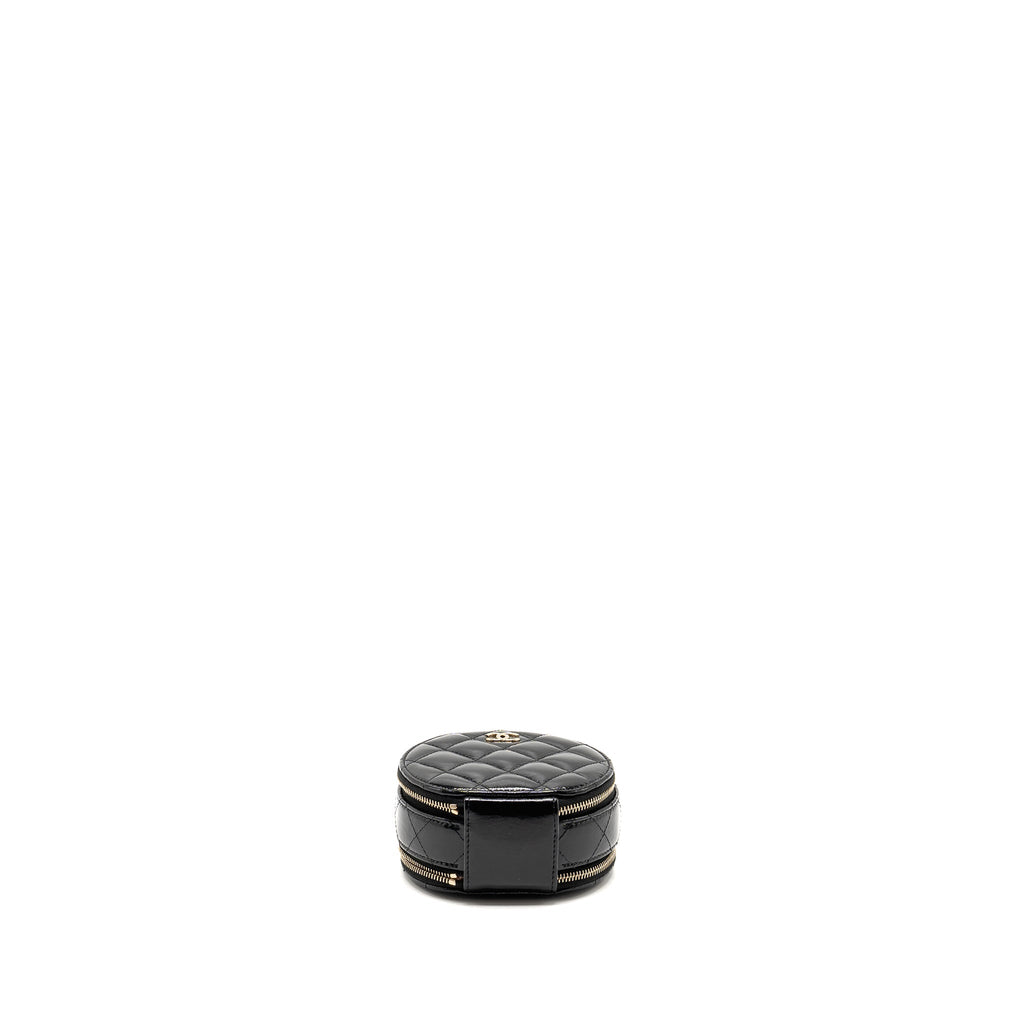 chanel-22b-top-handle-mini-round-vanity-case-with-chain-shiny-leather-black-lghw-microchip