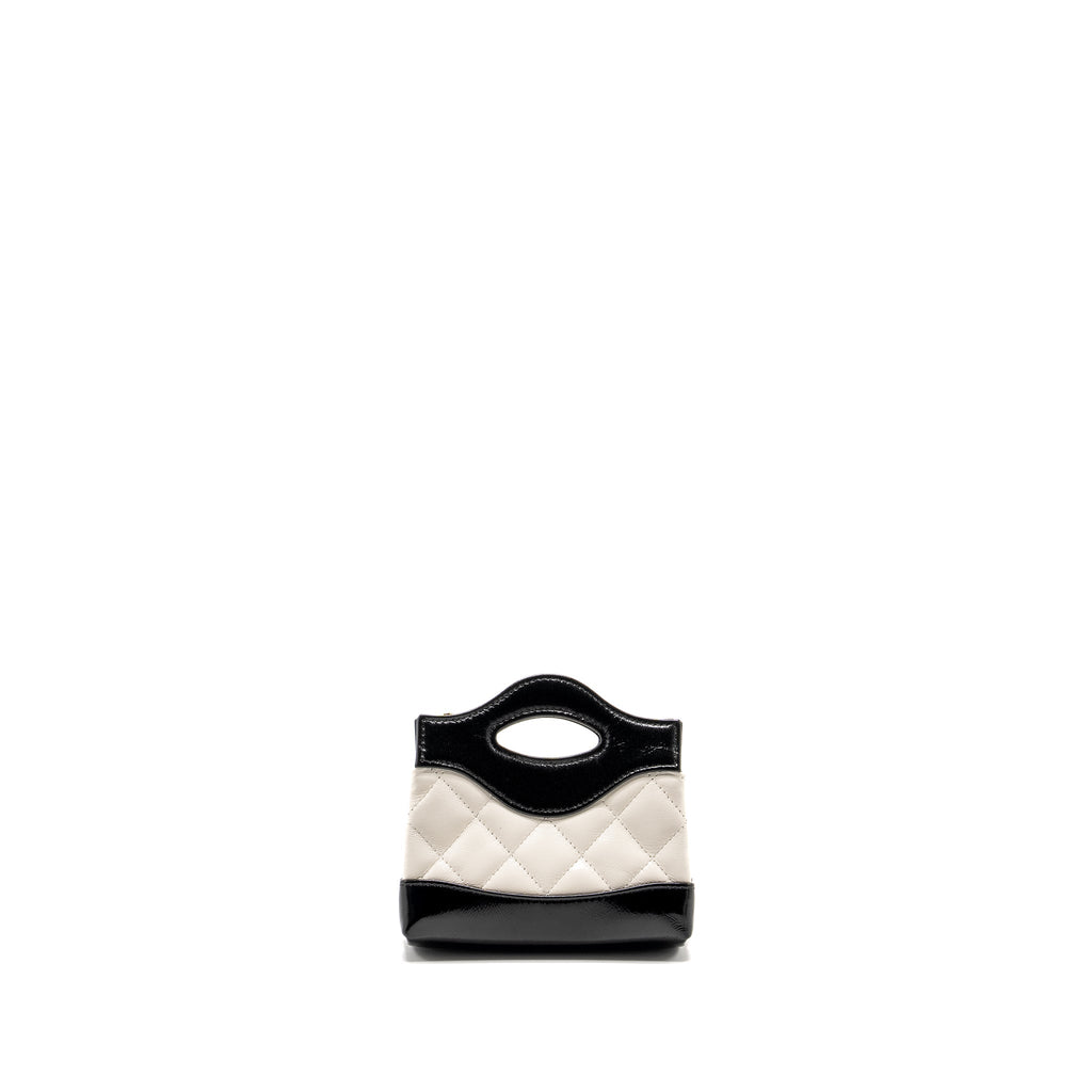 chanel-31-nano-clutch-with-chain-shiny-lambskin-white-black-lghw-microchip