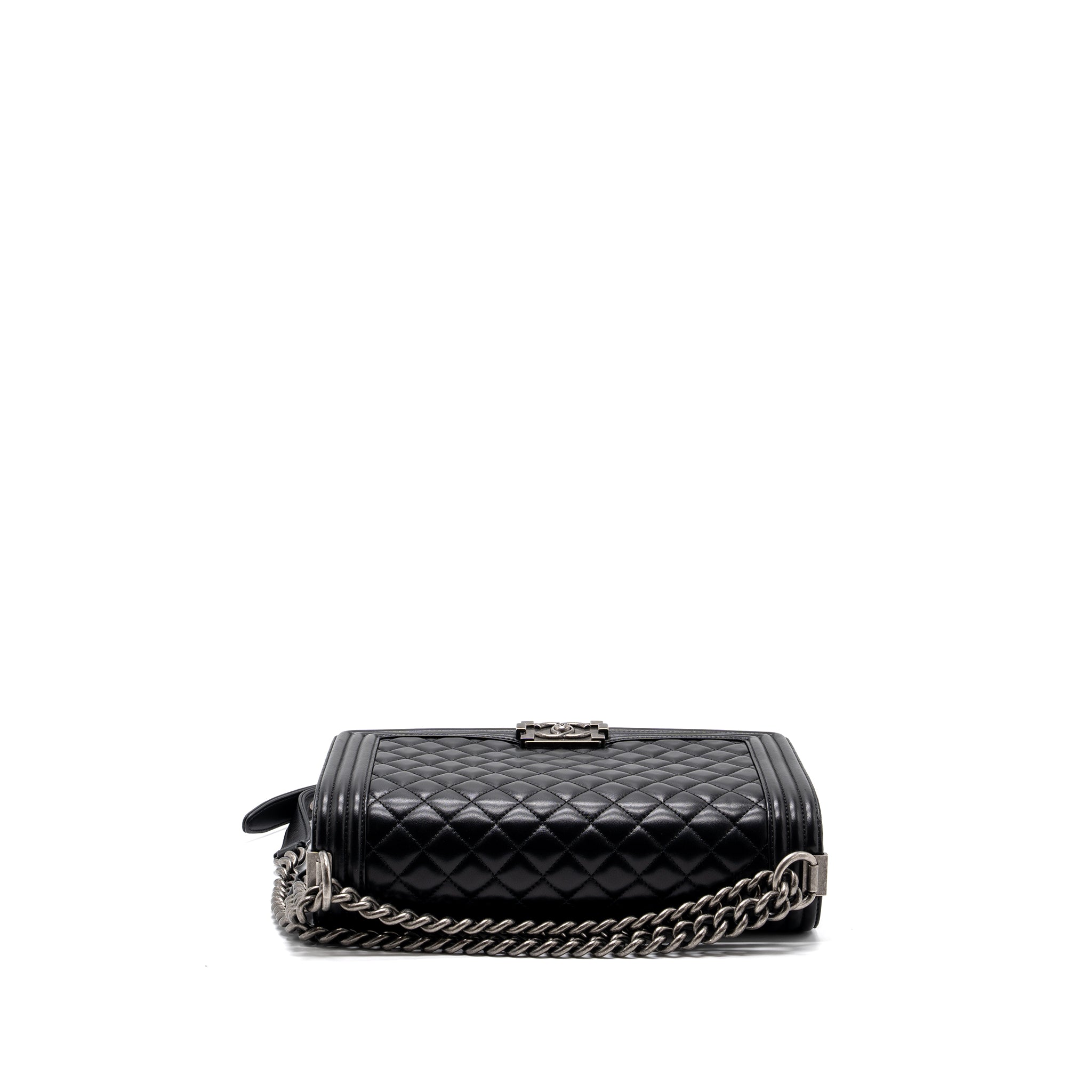 chanel-new-medium-boy-bag-lambskin-black-ruthenium-hardware