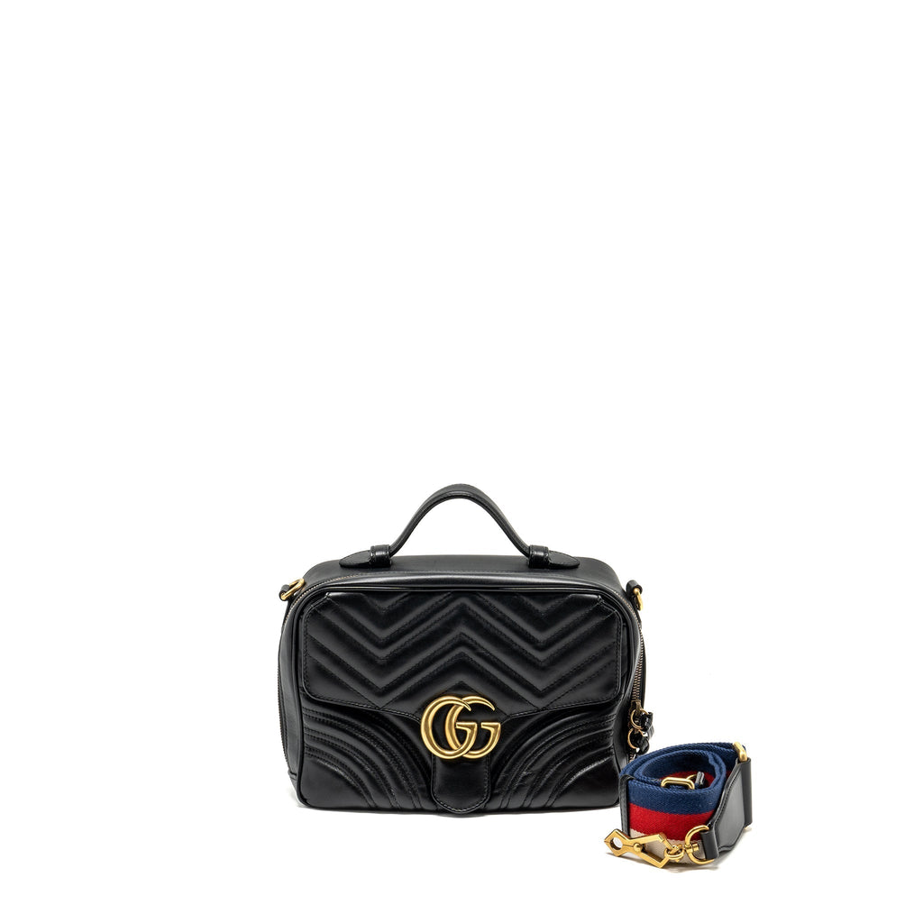 gucci-gg-marmont-zip-around-top-handle-camera-bag-calfskin-black-ghw