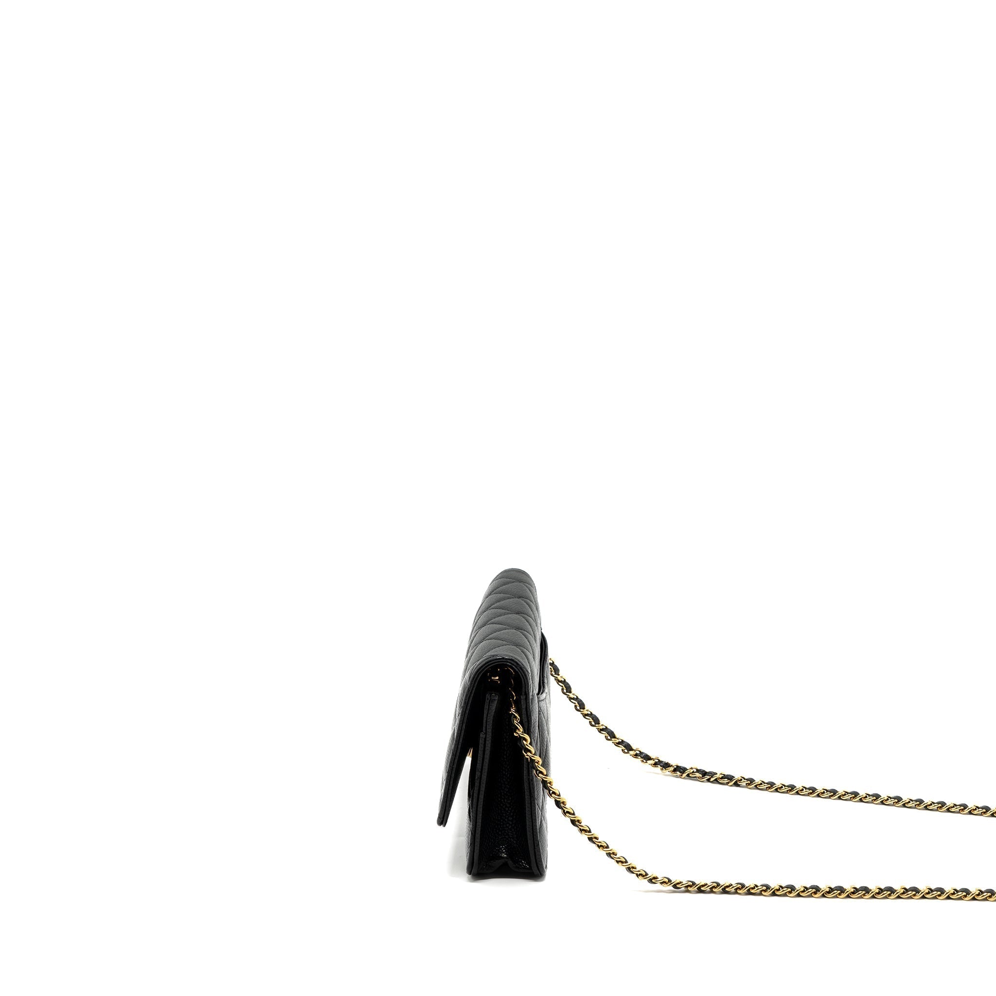 chanel-classic-wallet-on-chain-caviar-black-ghwmicrochip-1