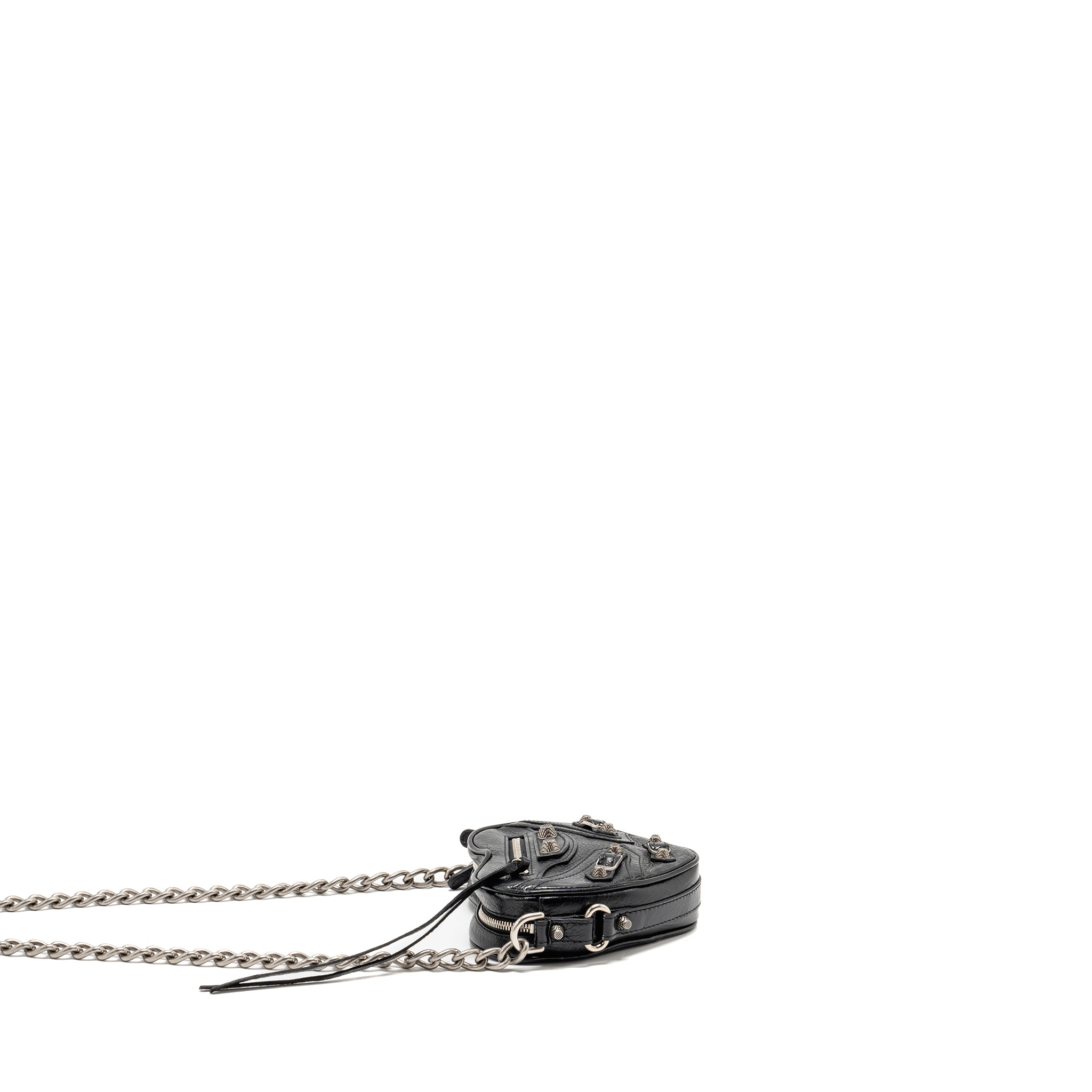 balenciaga-le-cagole-heart-mini-bag-lambskin-black-shw-copy-1