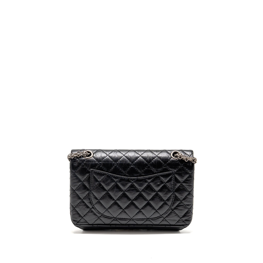 chanel-small-2-55-reissue-flap-bag-aged-calfskin-black-ghw-4
