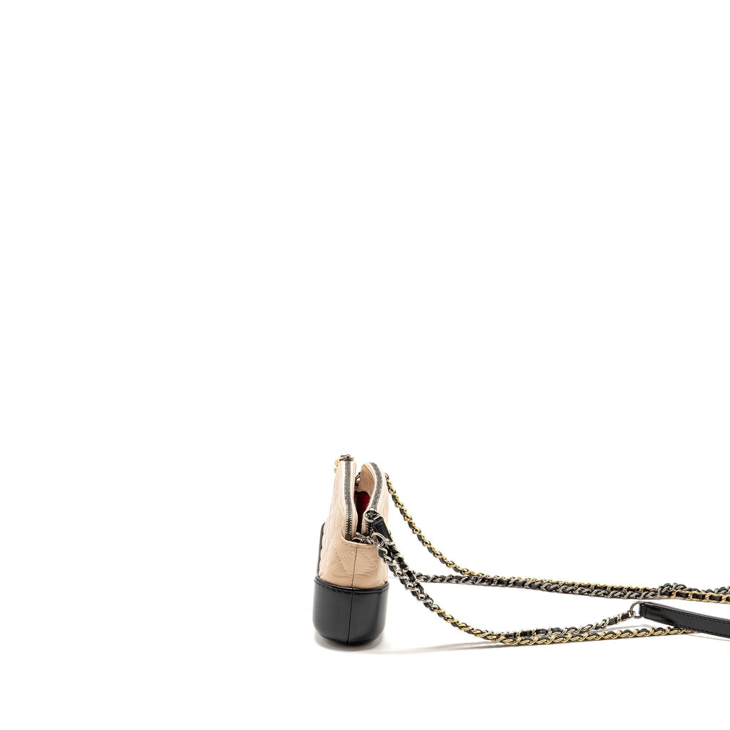 chanel-gabrielle-double-zip-clutch-on-chain-calfskin-beige-black-multicolor-hardware-copy