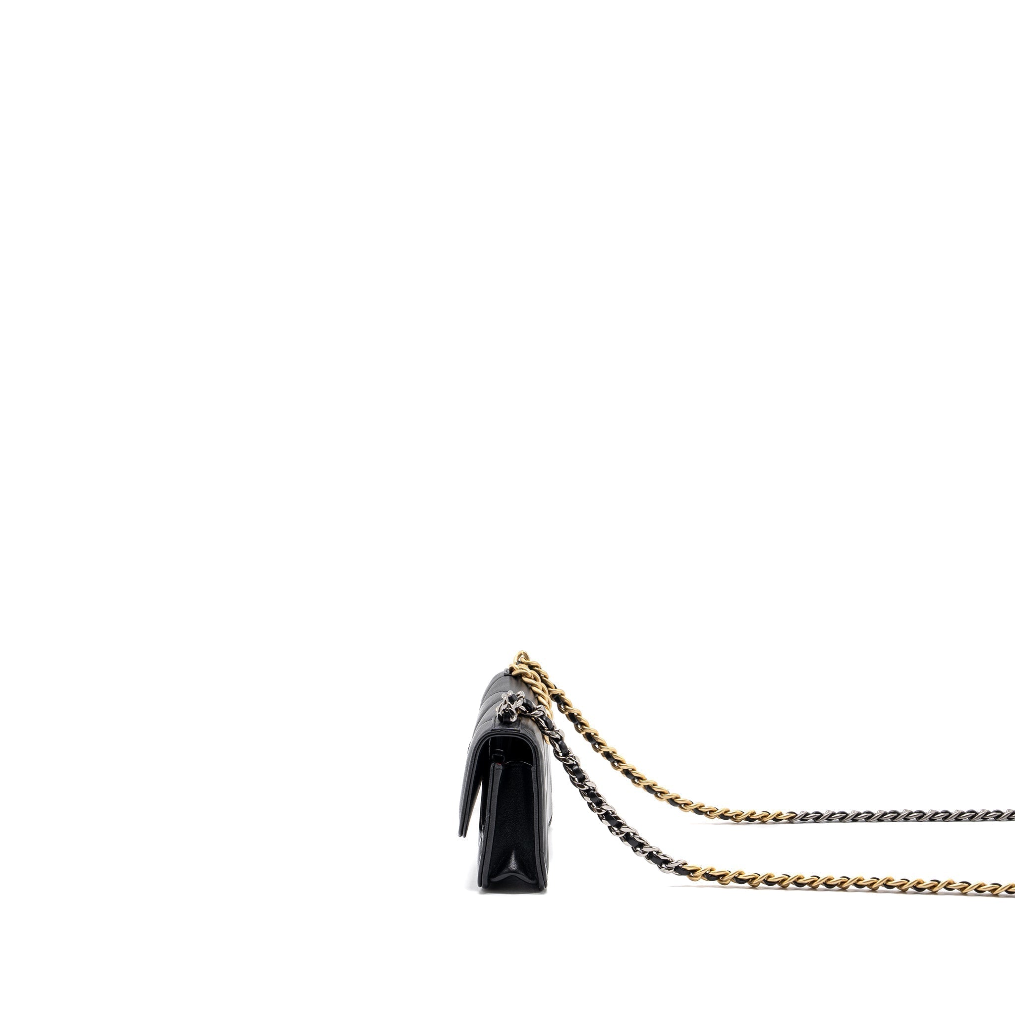 chanel-mini-19-wallet-on-chain-lambskin-black-multicolour-hardware-microchip-copy-1