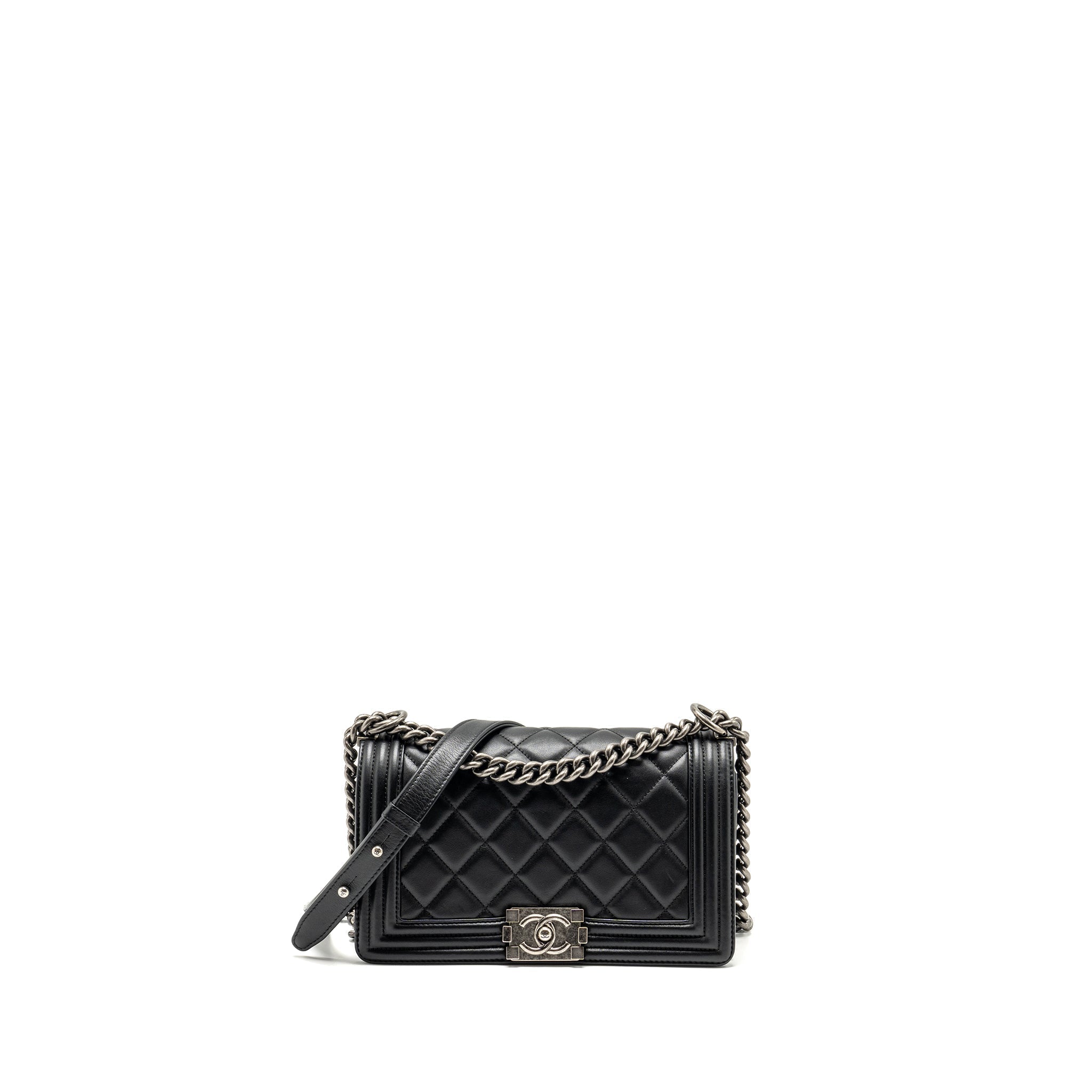 chanel-medium-boy-bag-calfskin-black-ruthenium-hardware-1