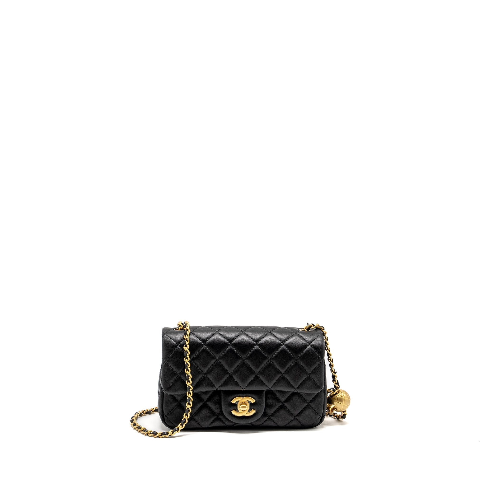 chanel-pearl-crush-mini-rectangular-flap-bag-lambskin-black-ghw-microchip-copy-1