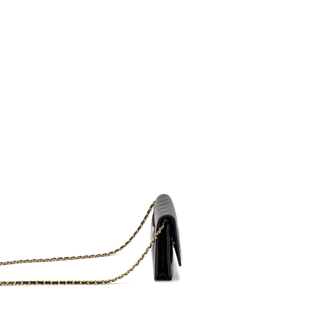 chanel-classic-wallet-on-chain-caviar-black-ghwmicrochip-2