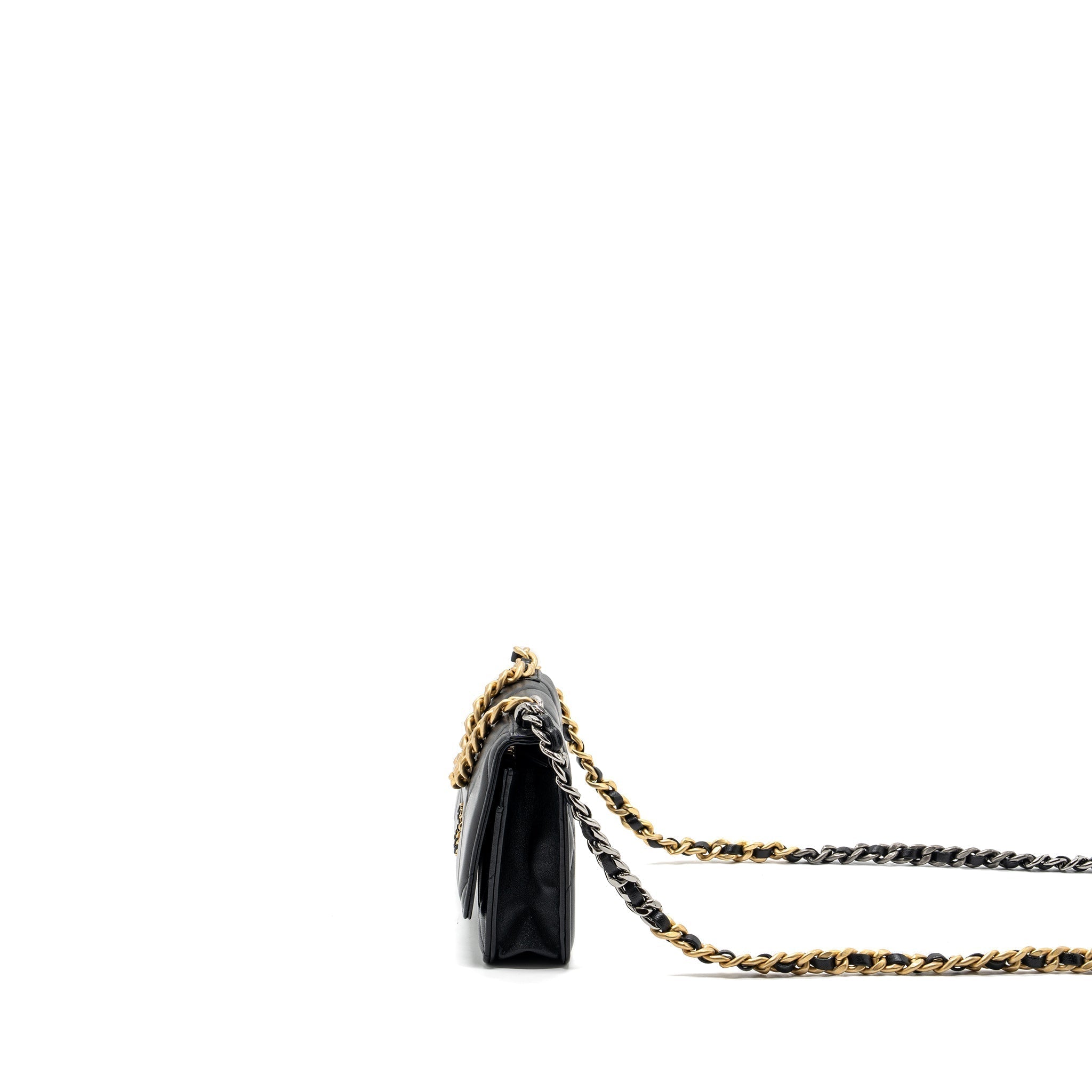 chanel-19-wallet-on-chain-lambskin-black-multicolor-hardware-microchip