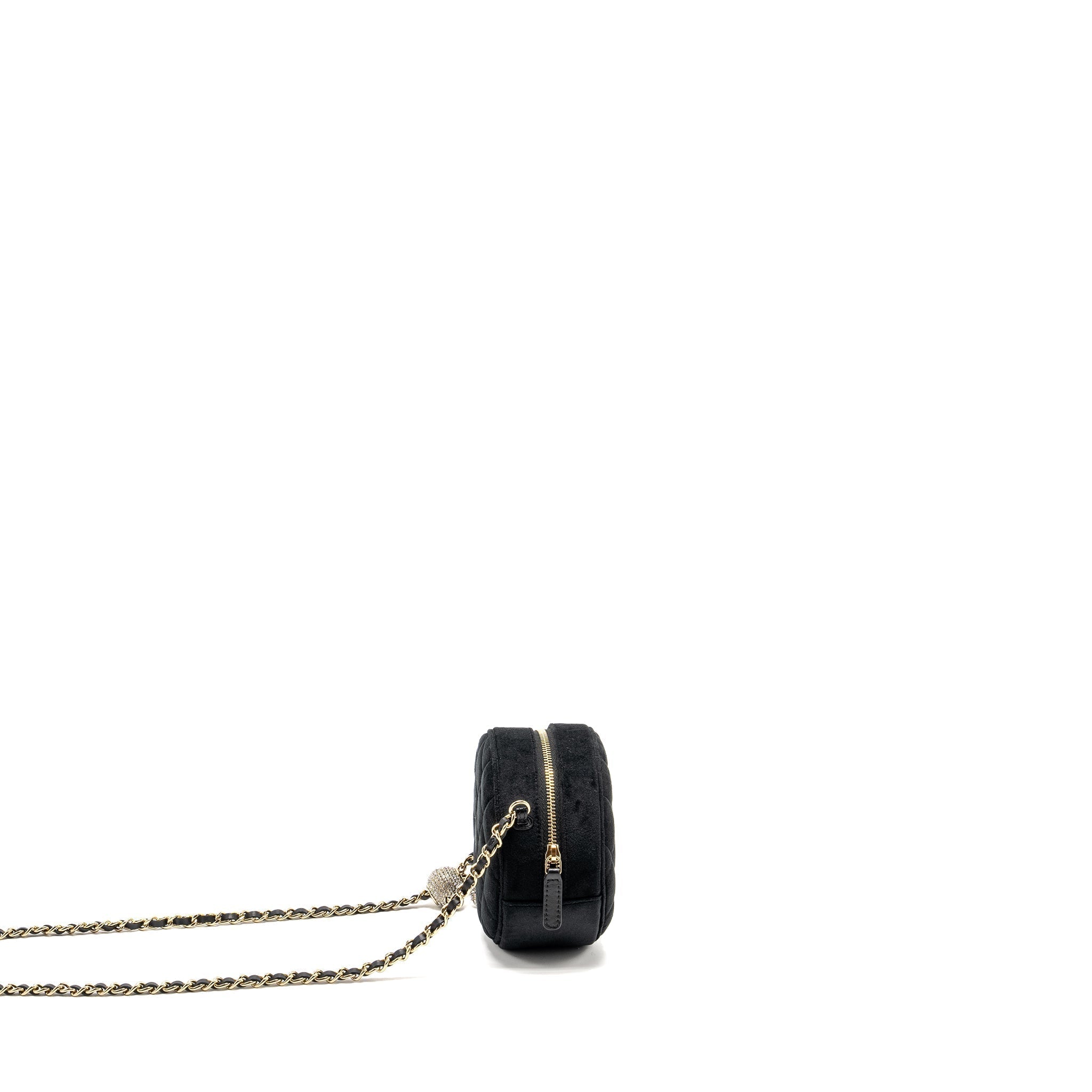 chanel-pearl-crush-round-clutch-quilted-velvet-black-lghw