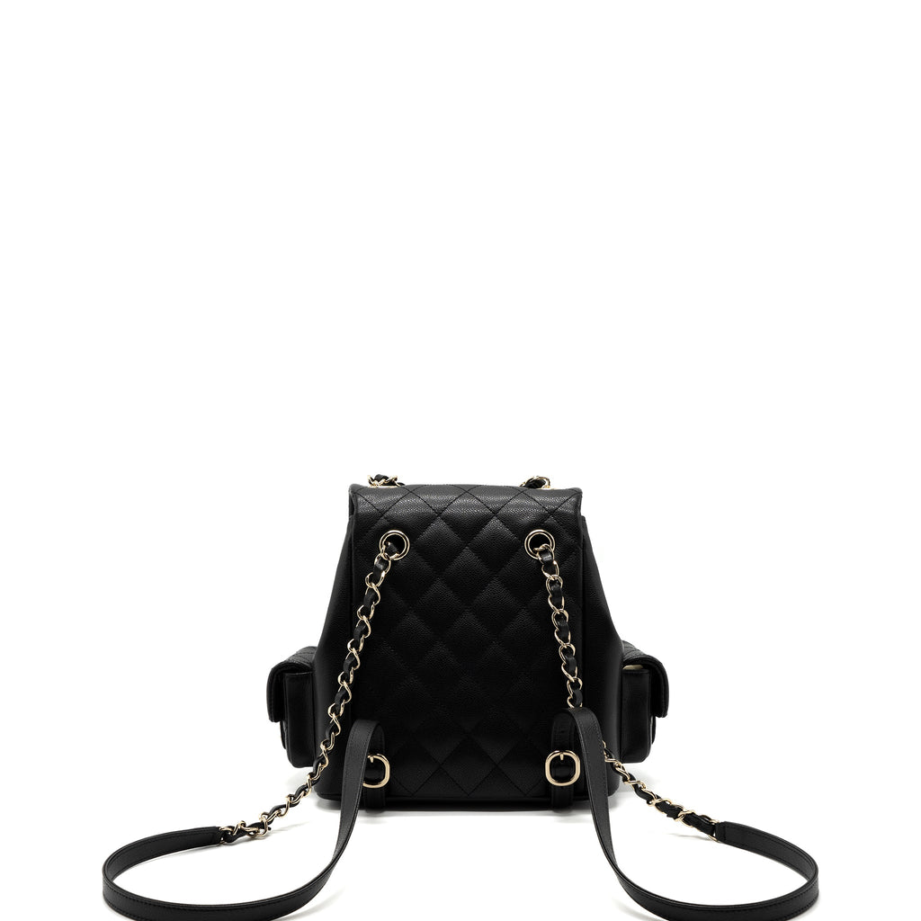 chanel-23k-triple-pocket-backpack-caviar-black-lghwmicrochip