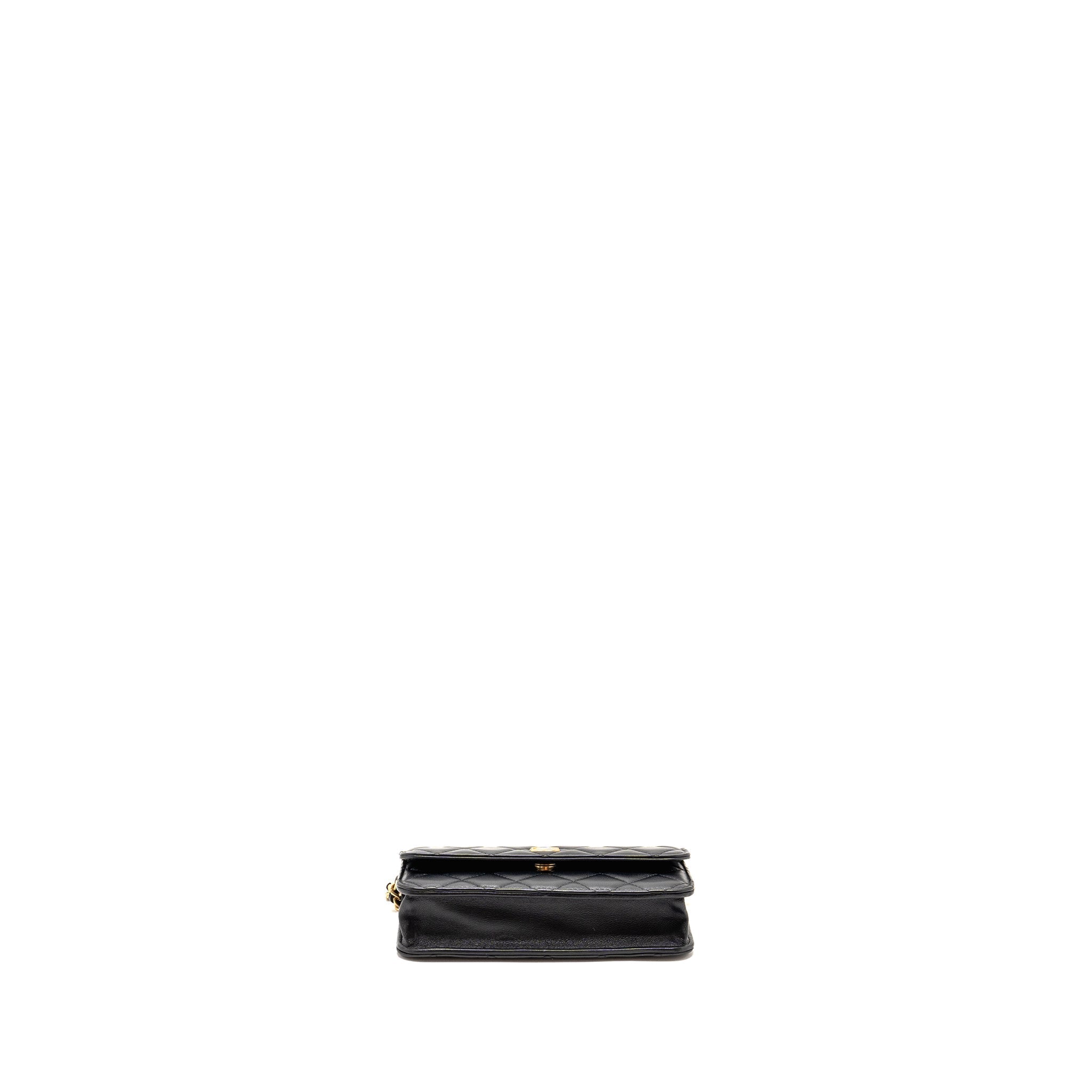 chanel-pearl-crush-mini-flap-wallet-with-chain-lambskin-black-ghw-microchip-copy-1