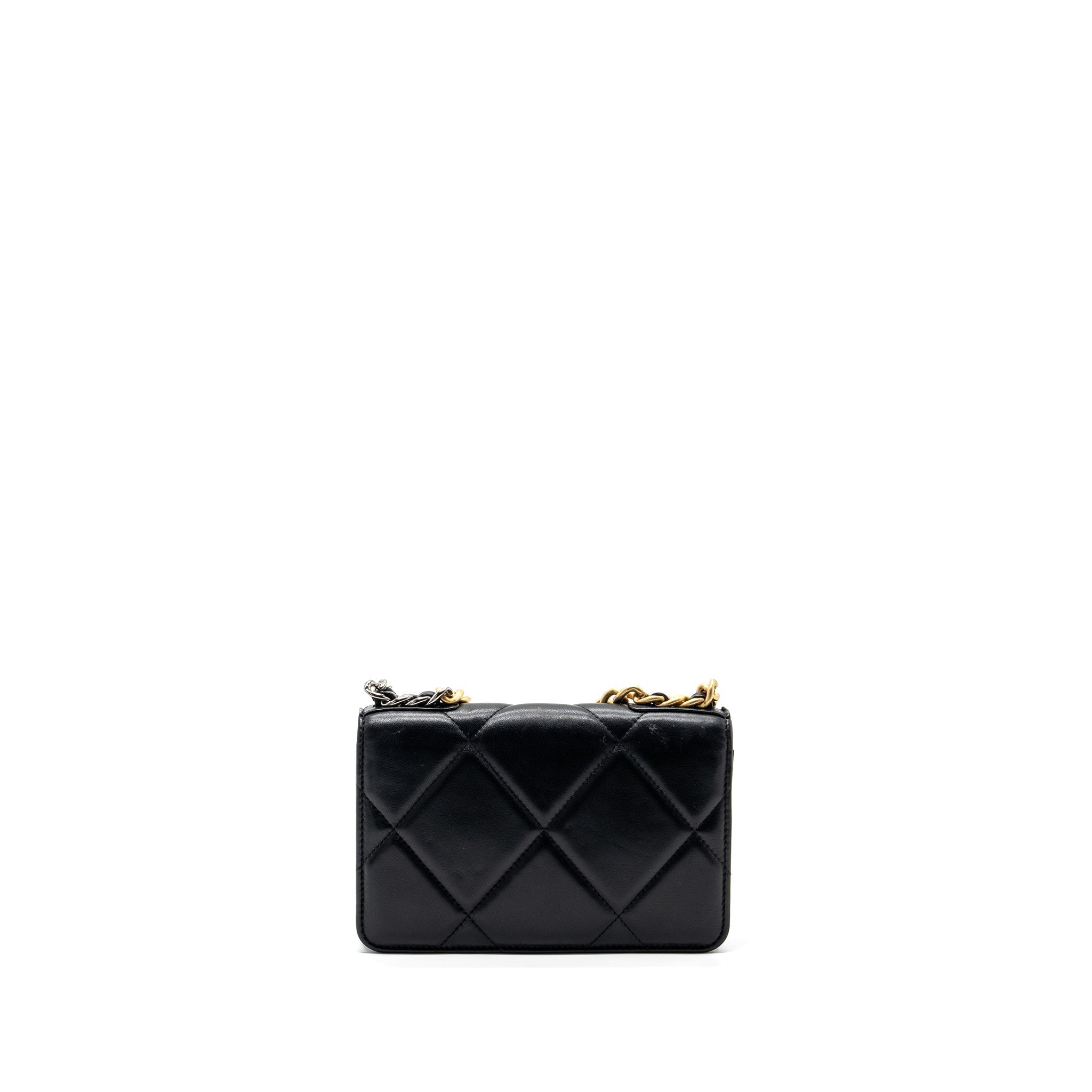chanel-19-wallet-on-chain-lambskin-black-multicolor-hardware-microchip